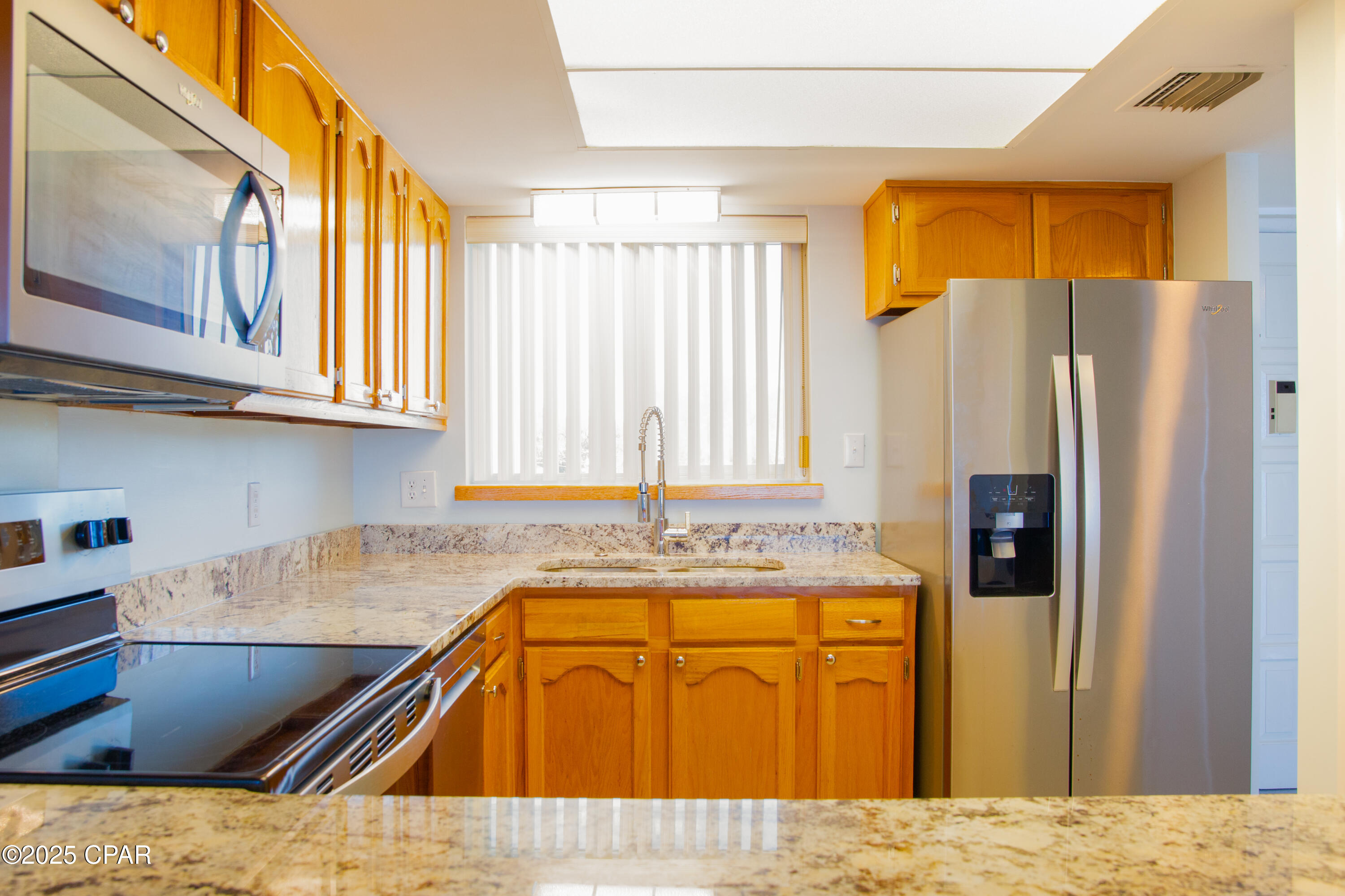 Bbqkf_odpu9v V8ydsseuiejqcts_pnm4d0xid0m0sa