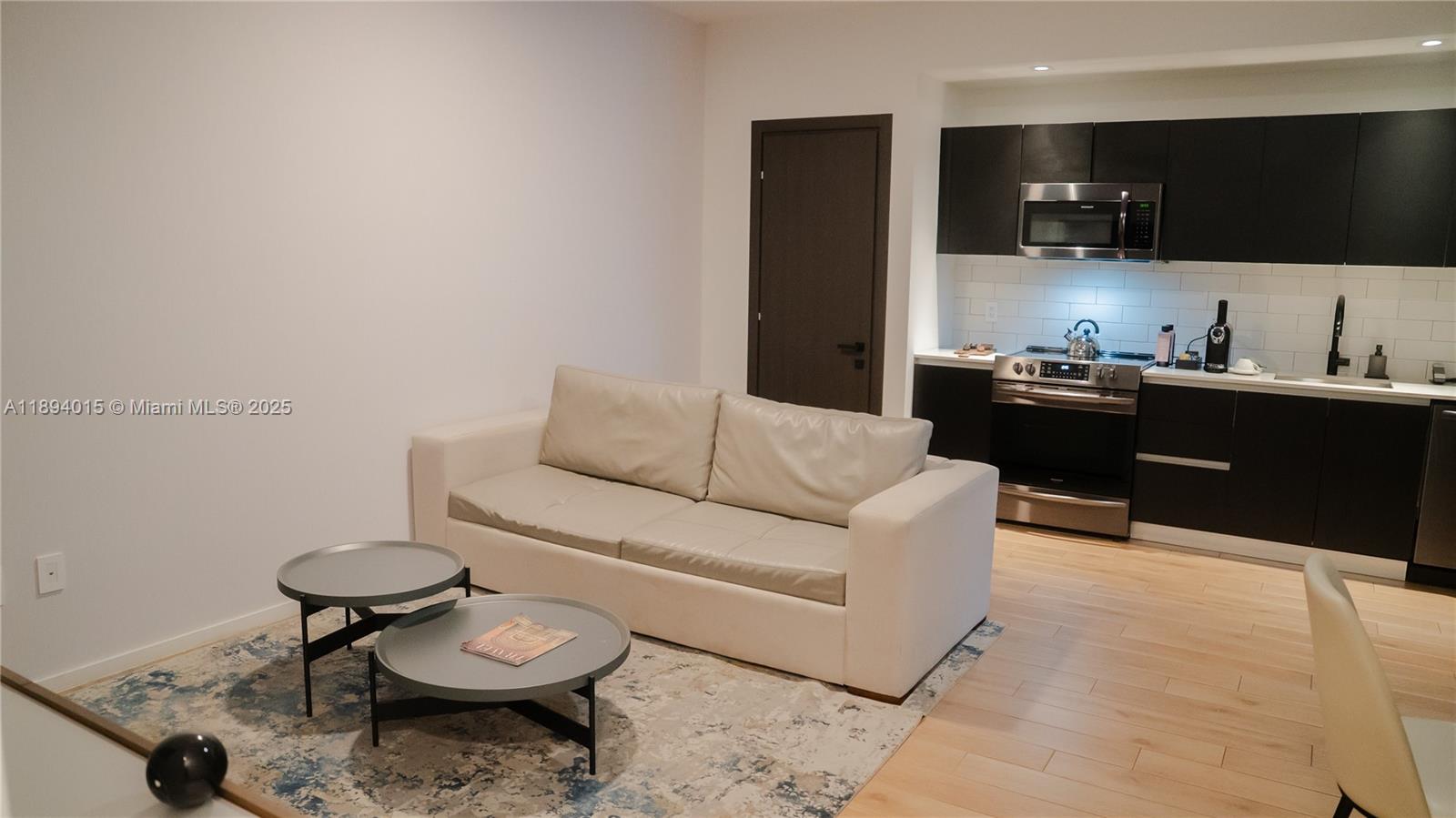 Property photo # 7