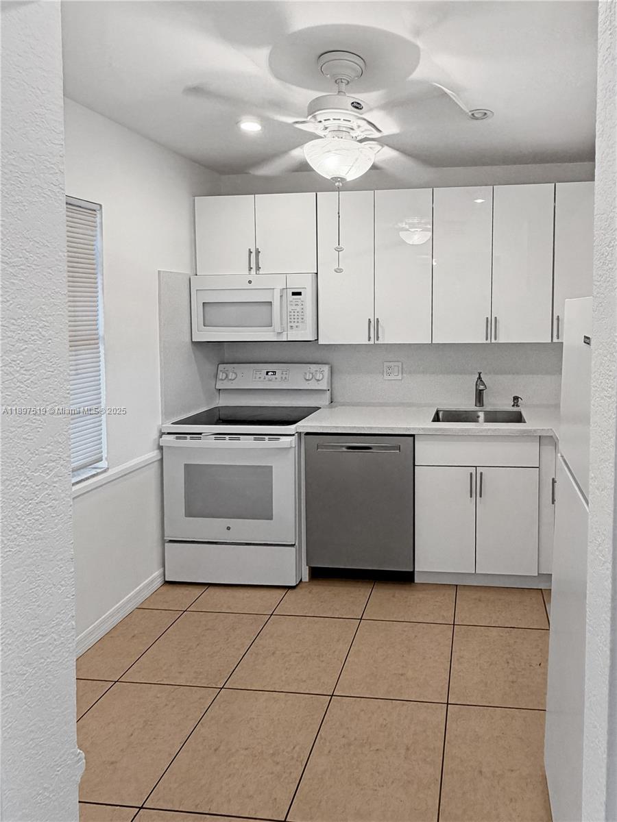 Property photo # 0