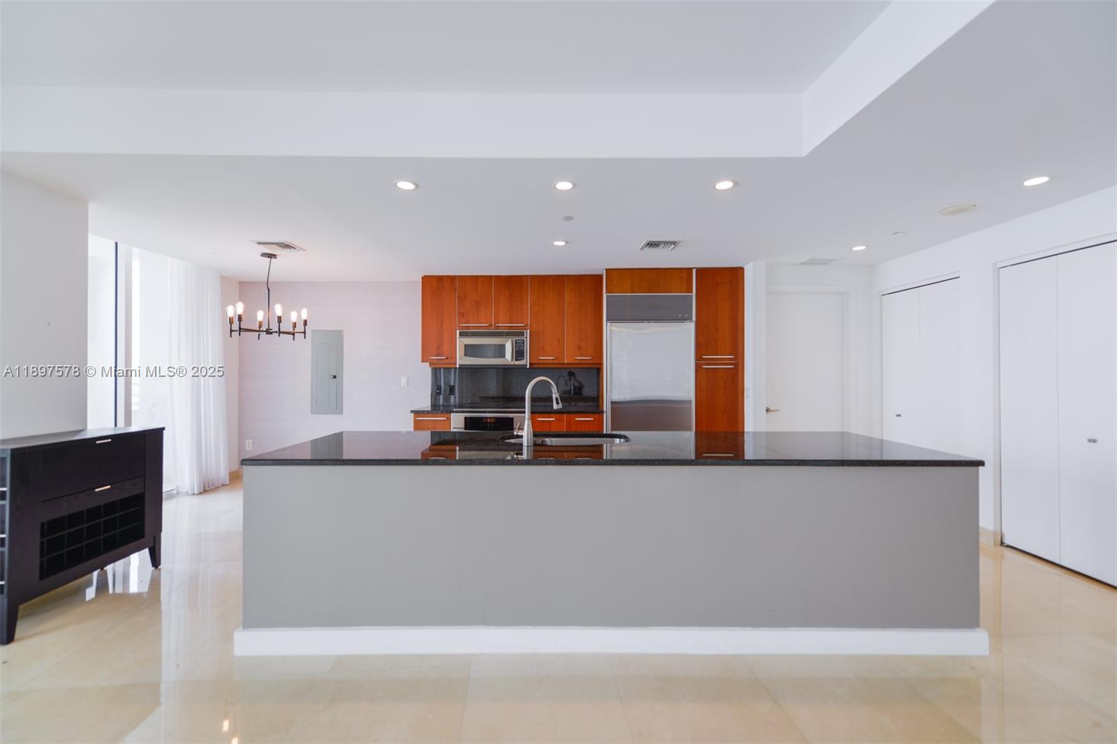 Property photo # 2
