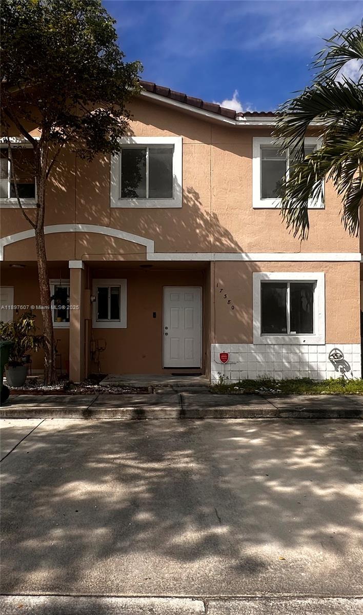 Weitzer Serena Lakes Town