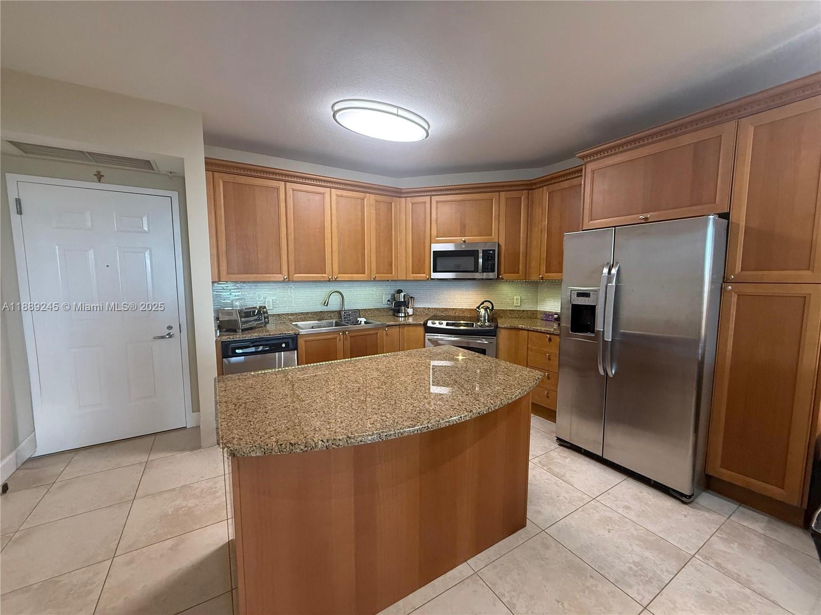 Property photo # 9