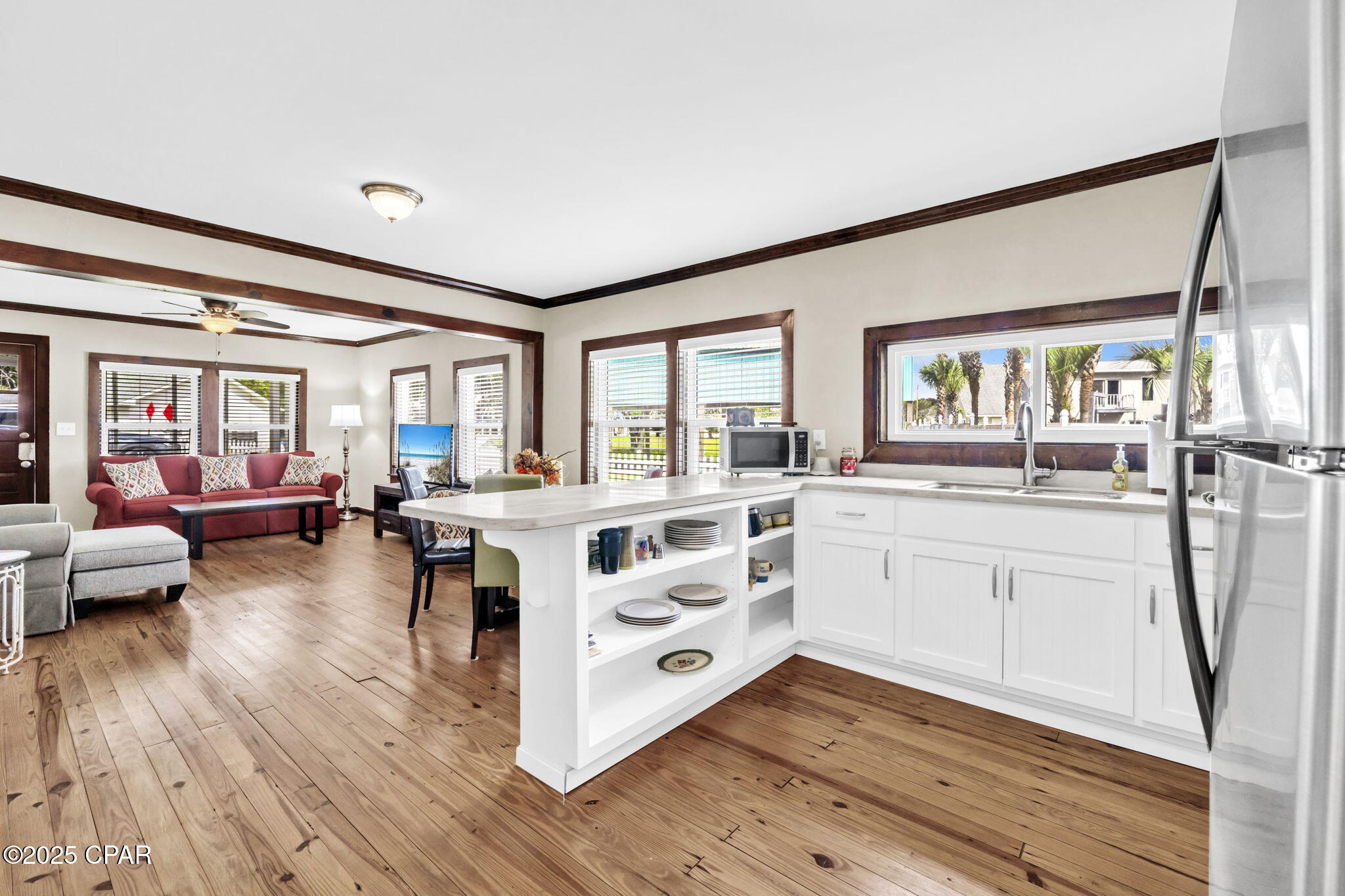 Image 10 For 212 3rd Street