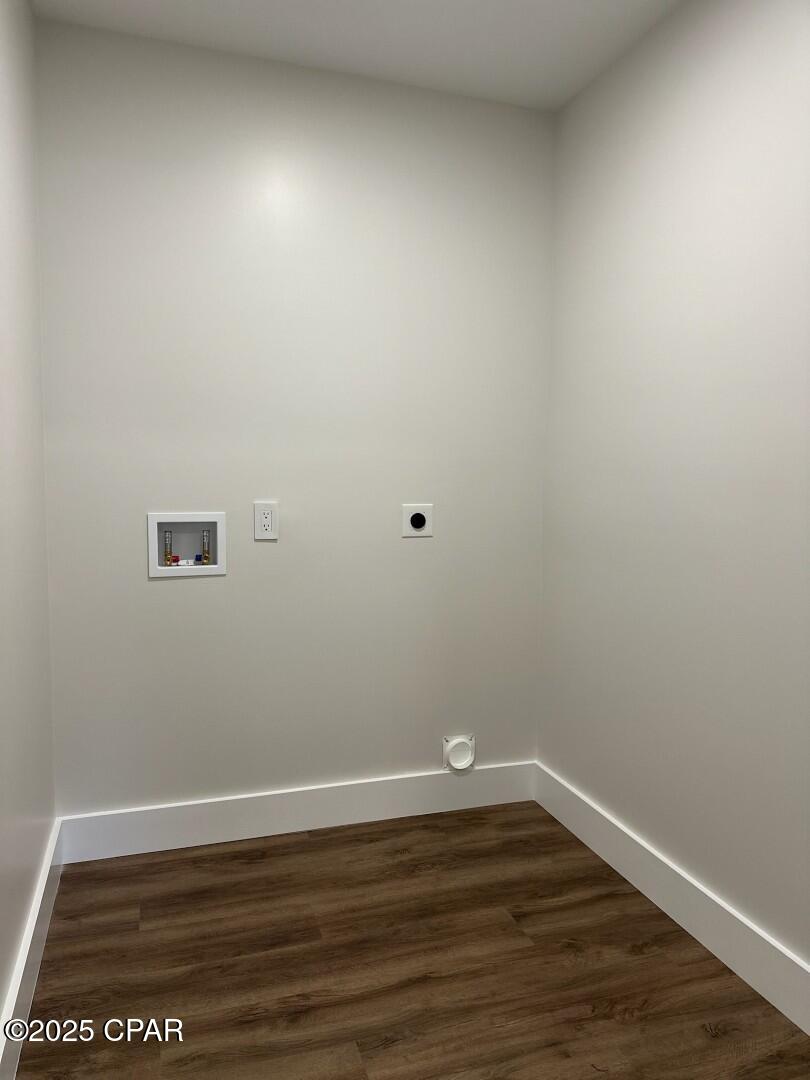 Image 23 For 2402 16th Court