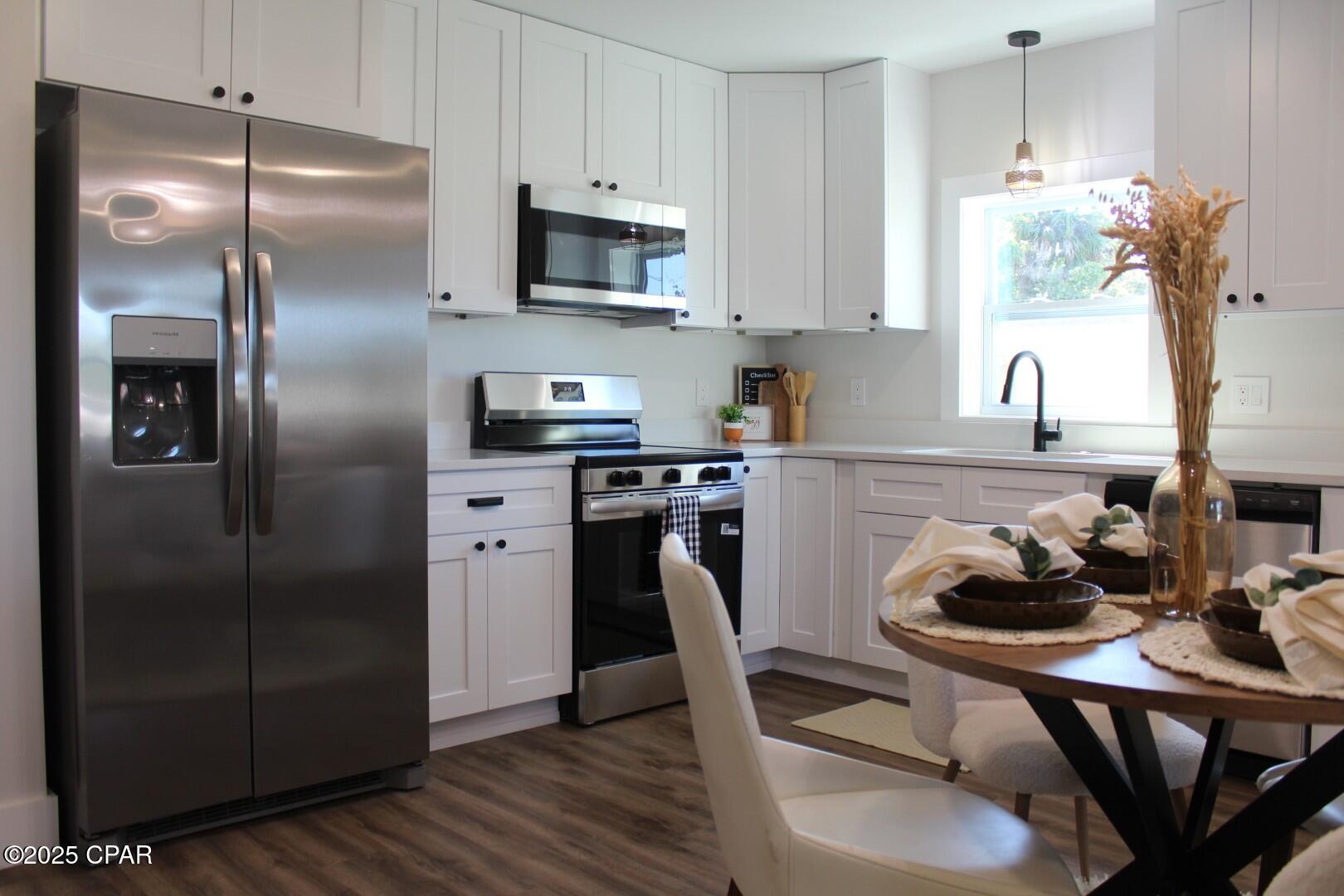 Image 8 For 2402 16th Court