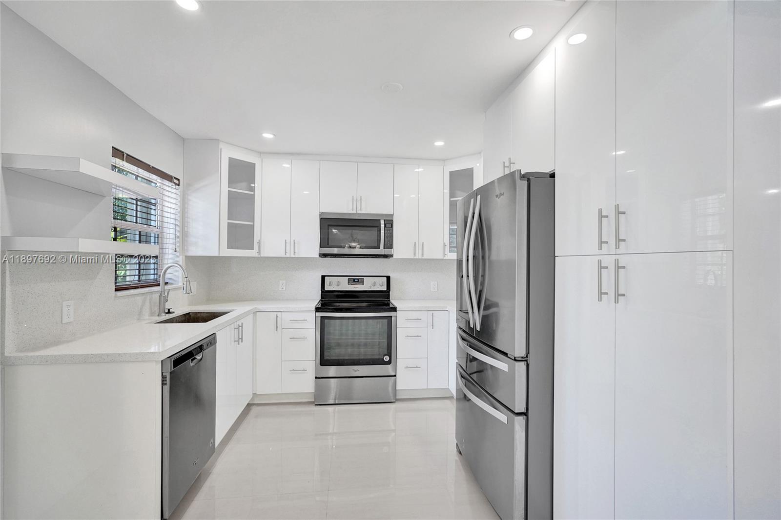 Property photo # 3