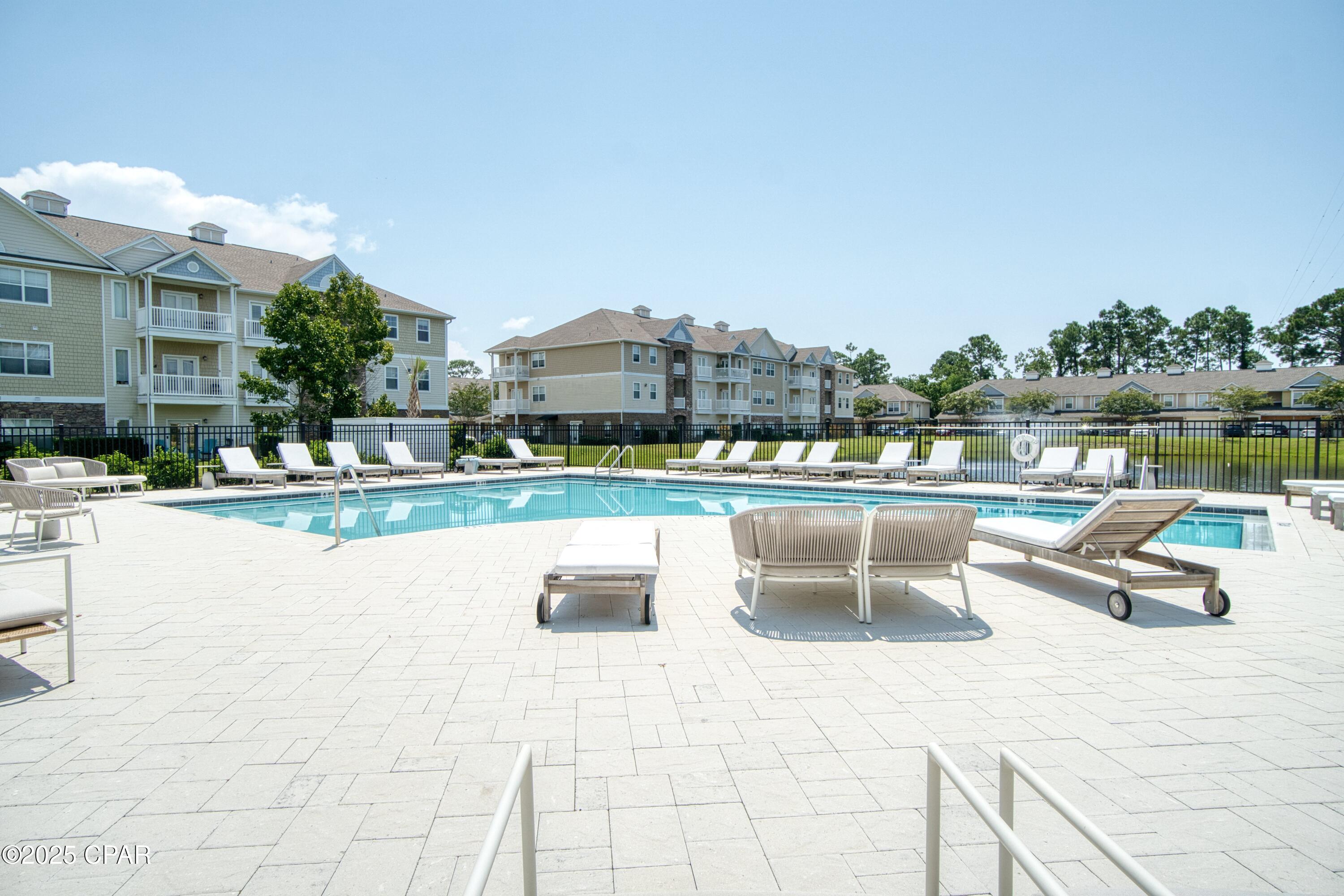 Ufxo_61zbye2uvmpp2uuaaj93ljbuo 5ote8c2mznqo