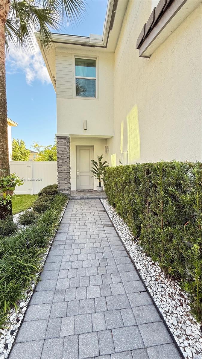 Property photo # 6