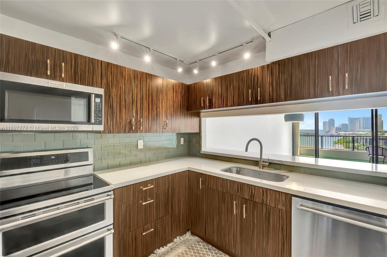 Property photo # 5