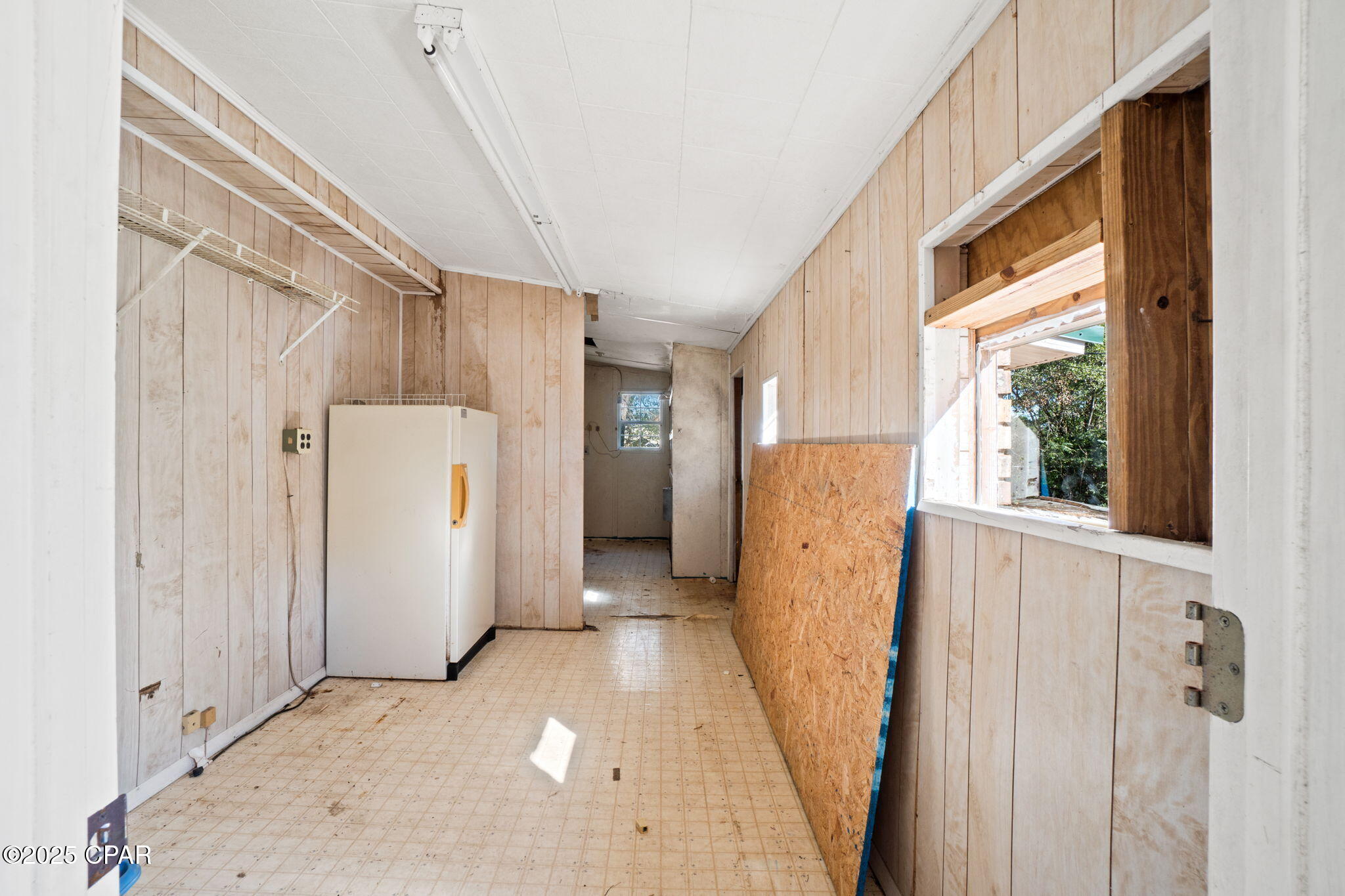 Otqezkell1_iorj_ 5mdqox3cssksbya5gzwjyrhoeq