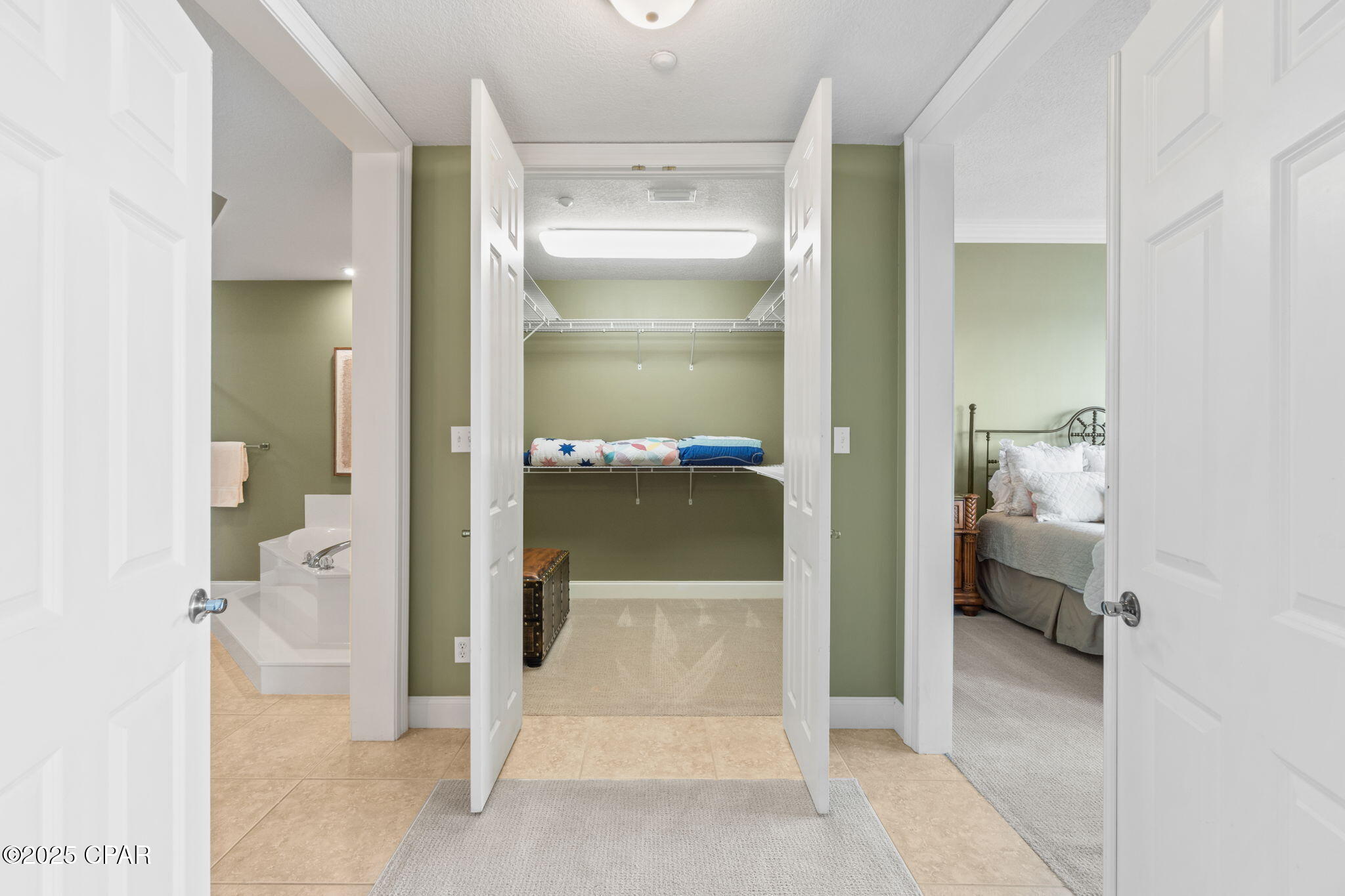 R  2atkuhagele2x9fl_omfkfjy_vlkxvcqfatrpdye