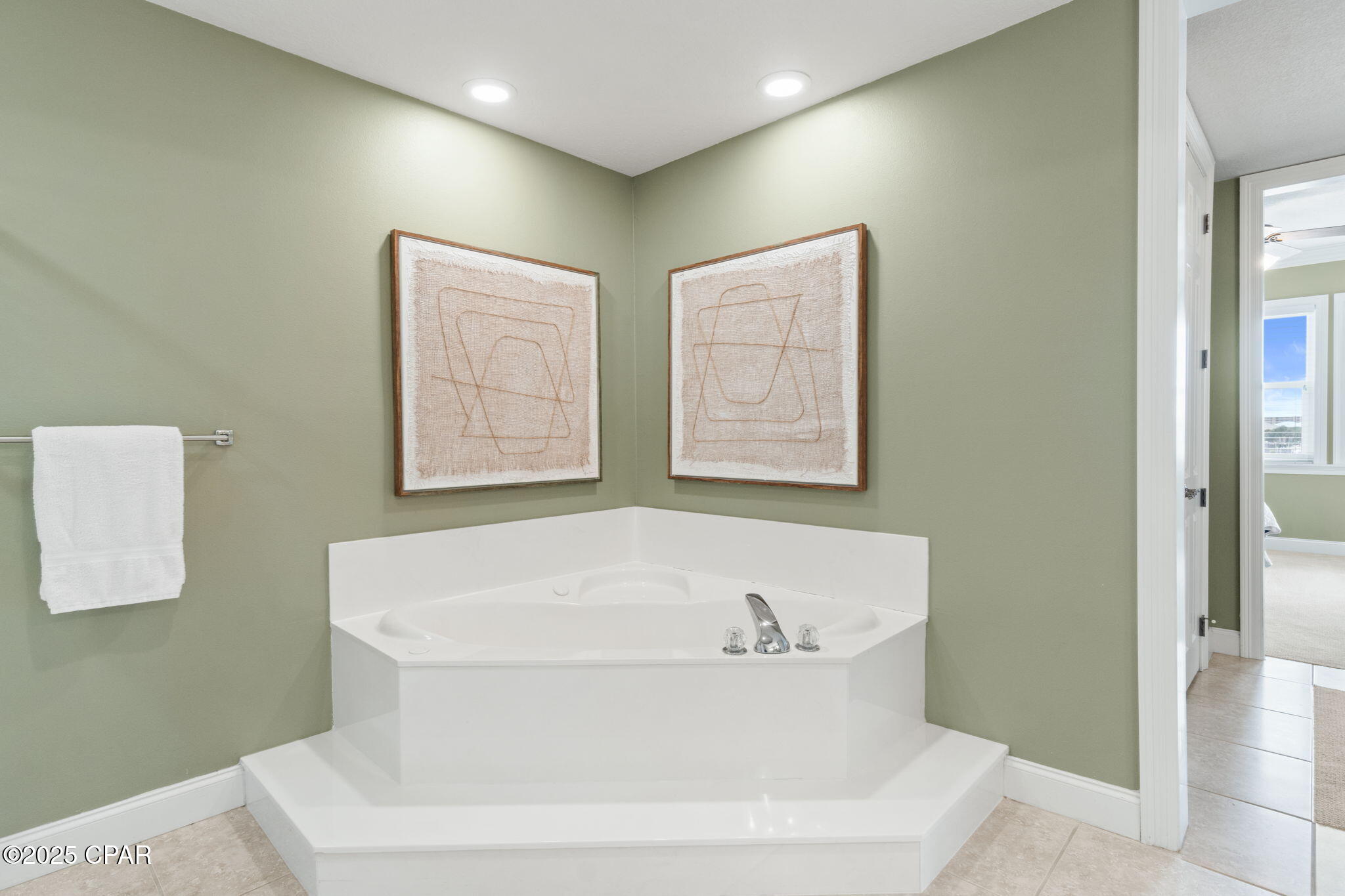 1hlmffwv6s8sk5w8d3i2vt7byulier6g3xicdi_gi9y