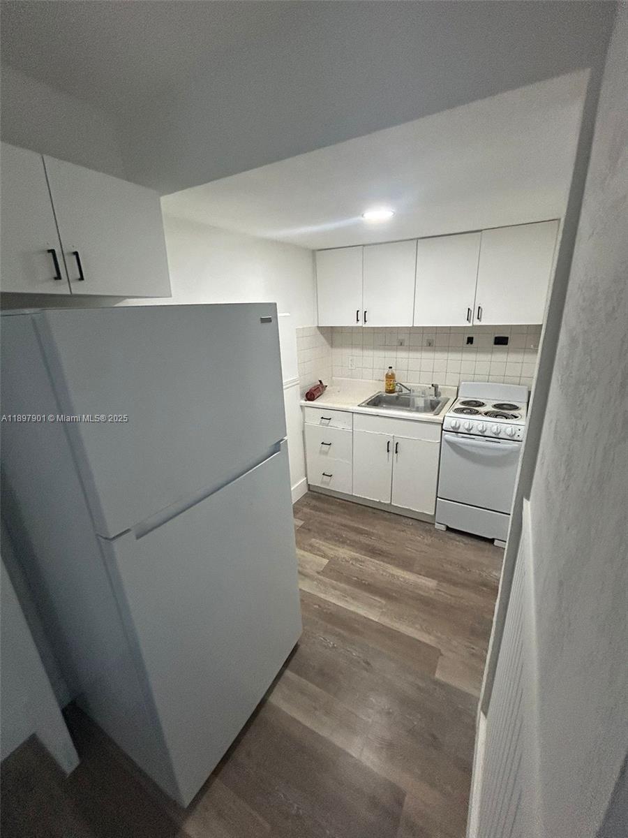 Property photo # 0