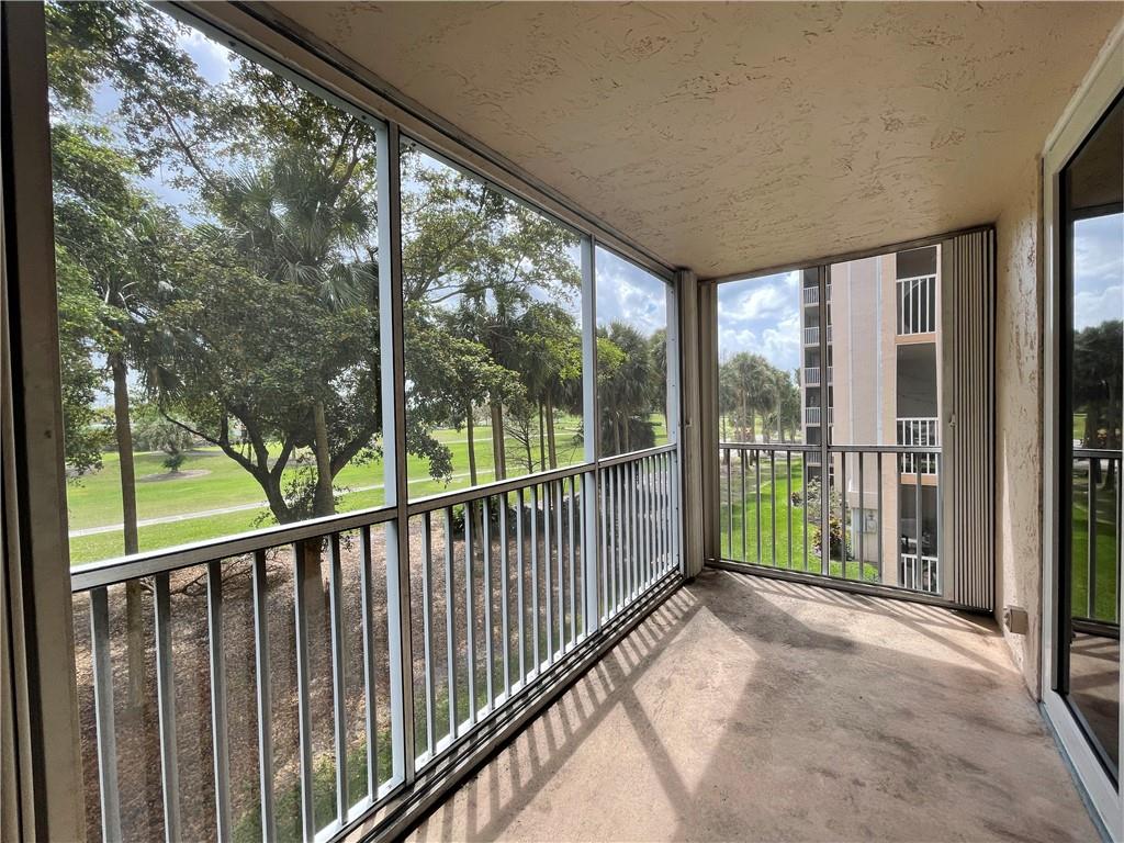 Coronado At Jacaranda Ph