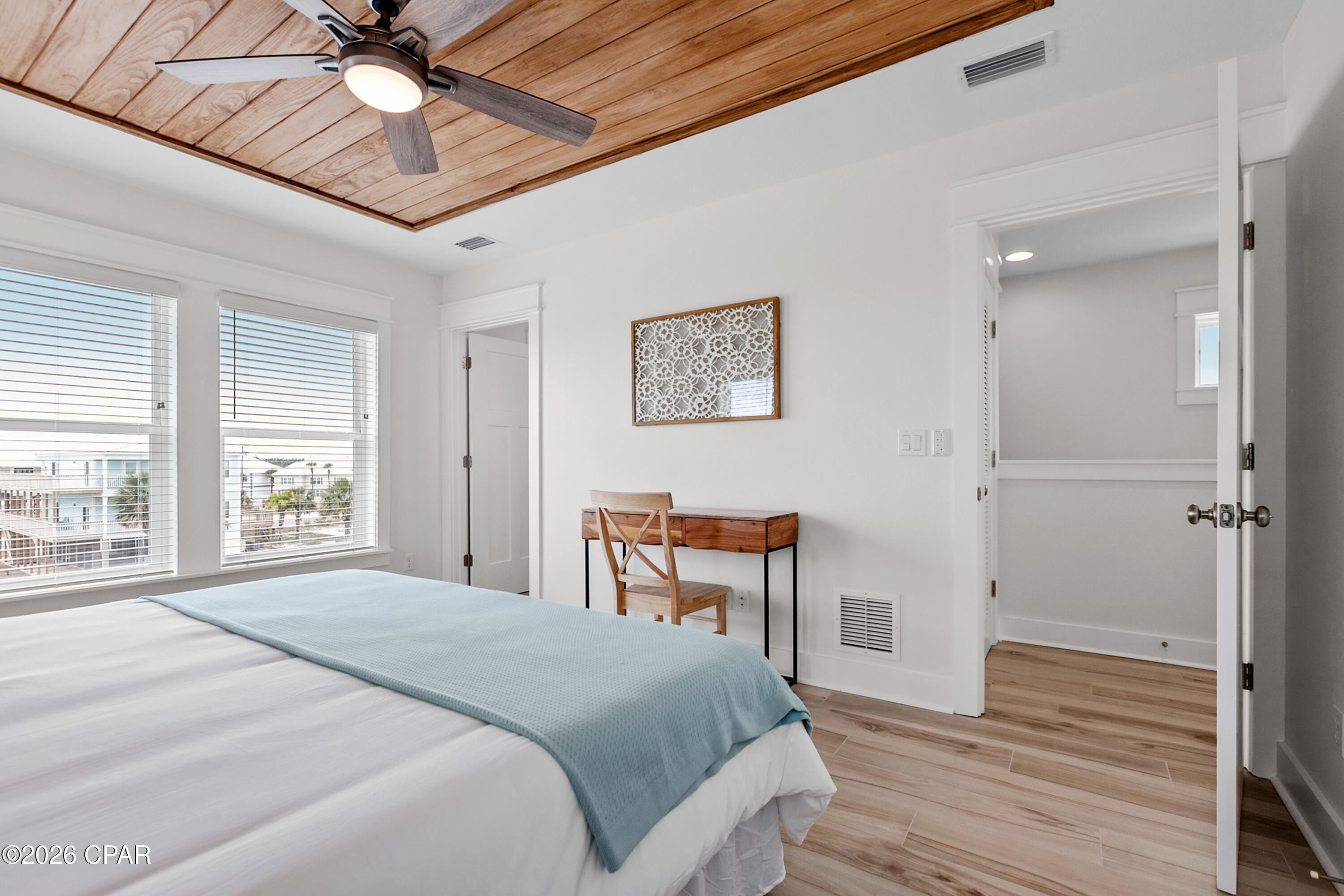 Image 19 For 115 42nd Street 1 & 2