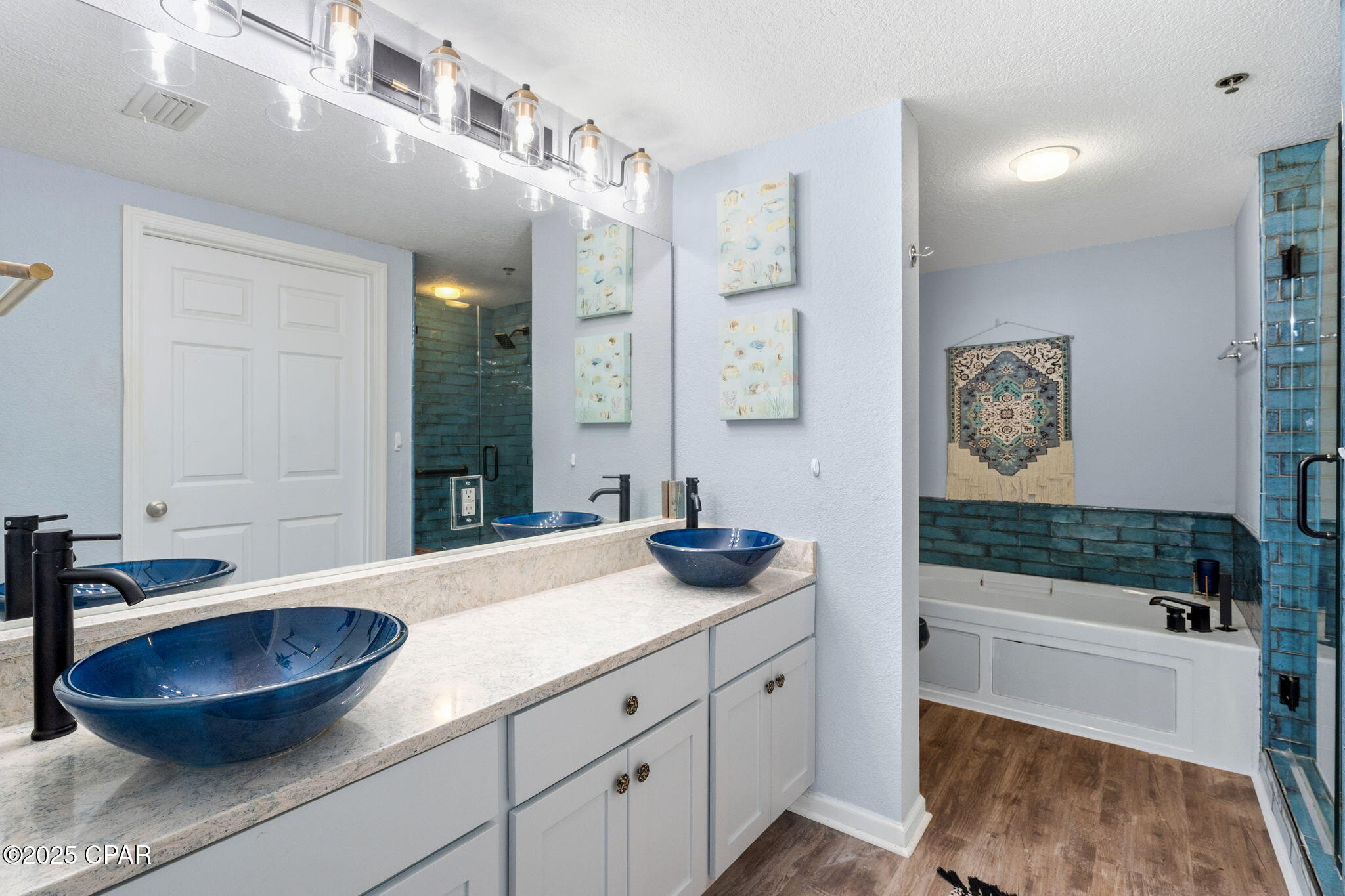 E2lijjilv16eslb_q049szaopnx7v7yveznso5lk0c4