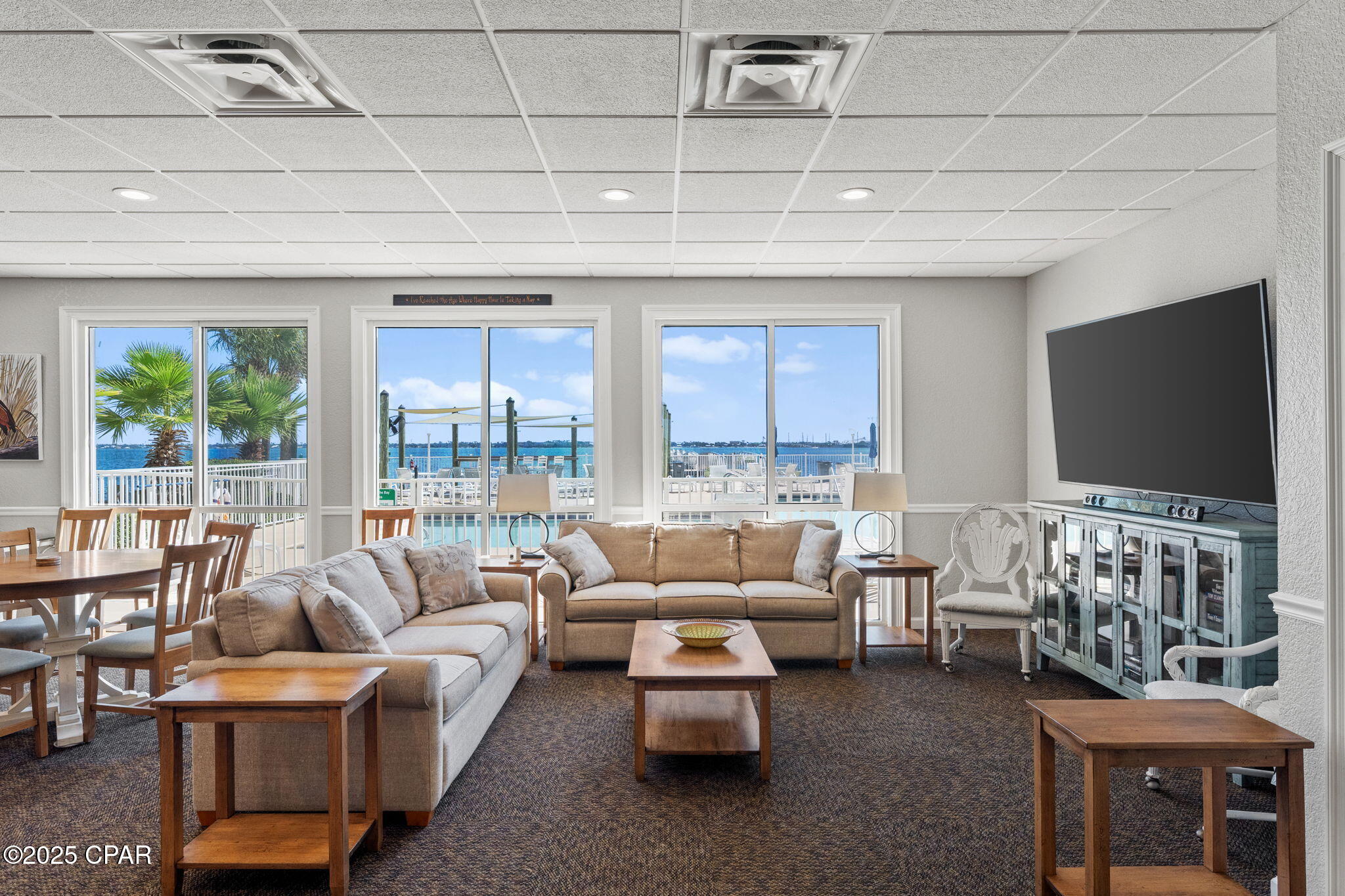 Laqdqwaxi5is2iz0e35_mkpcwekehcl 6yhkzn9wnzu