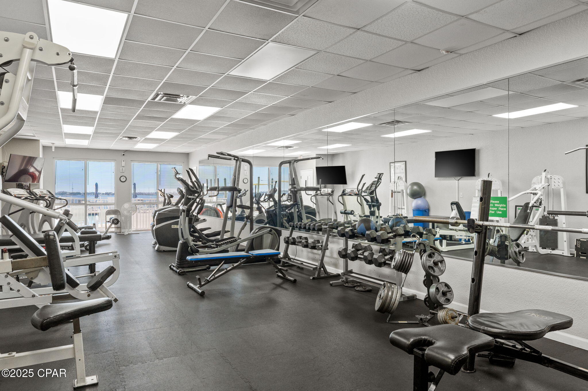 Eb526d9icyv0ieyxrm2vkqimx5nywjh_k3s7zomv0ei