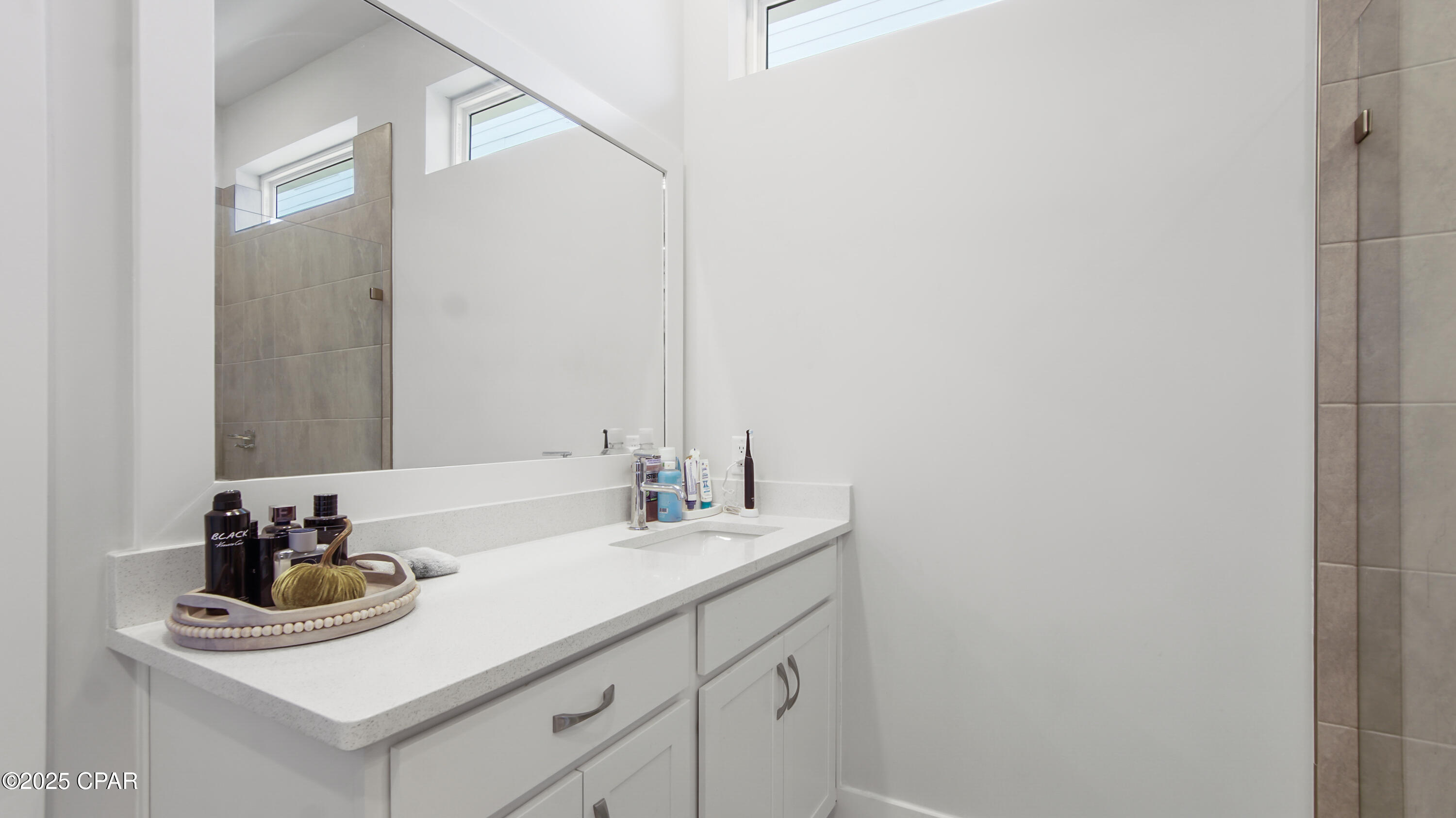 Ifhhjgx_k2fkoxotgdbx022blitfydhcpi_6pg0xa3g