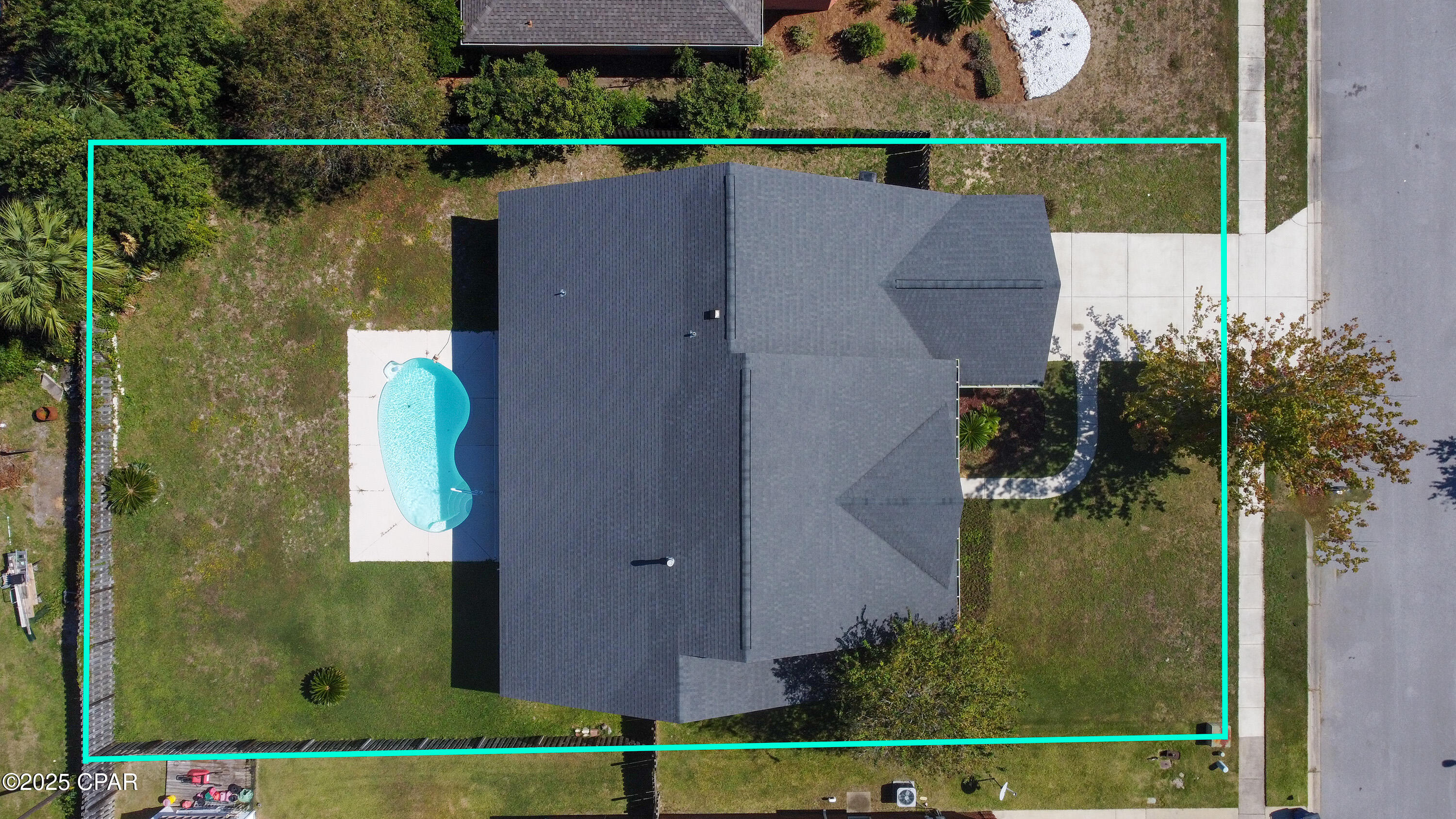 Image 3 For 2022 Tupelo Court