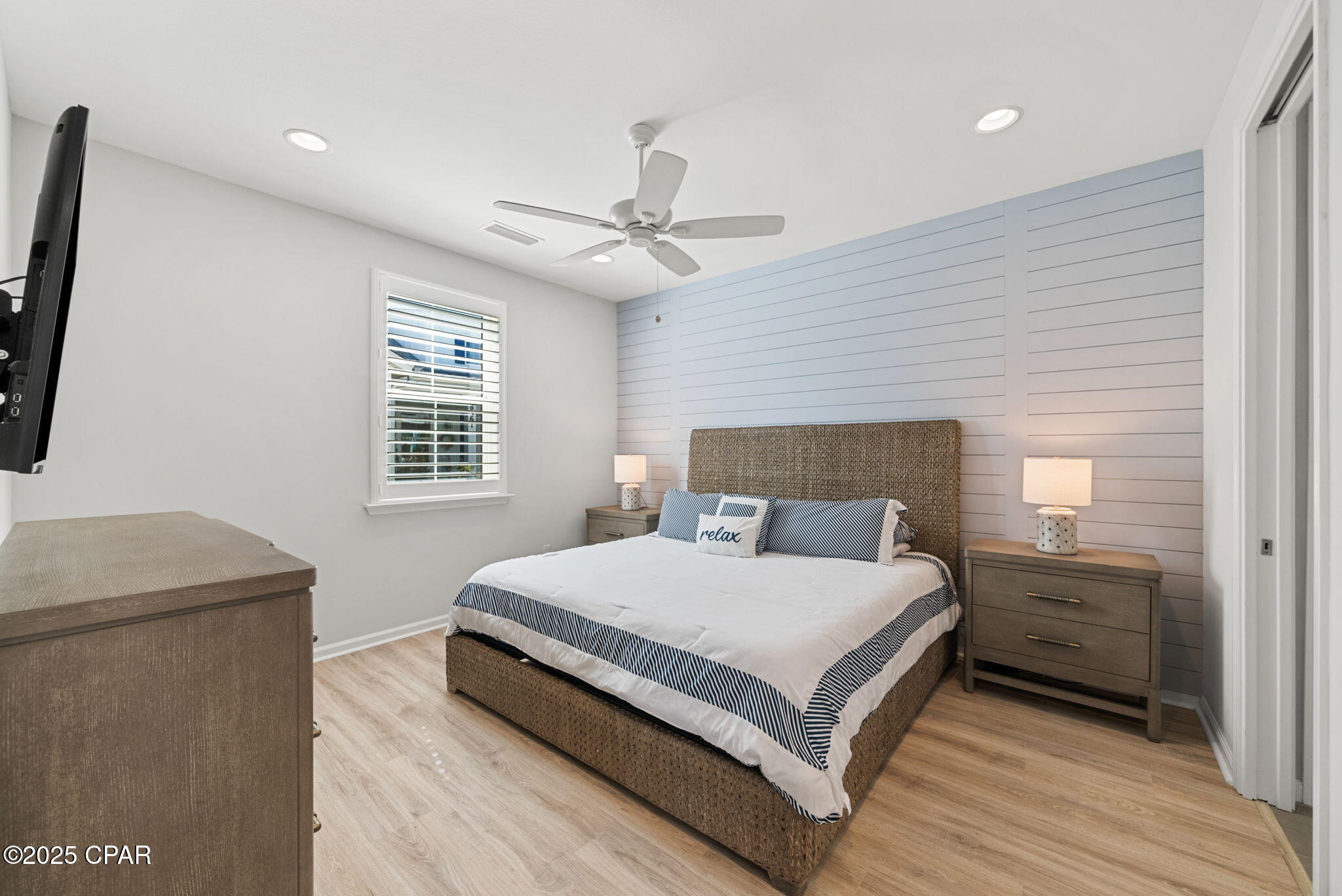 2nquqvsrxrs0plqbzqproiqywm7oeina4h3wfewmhqw