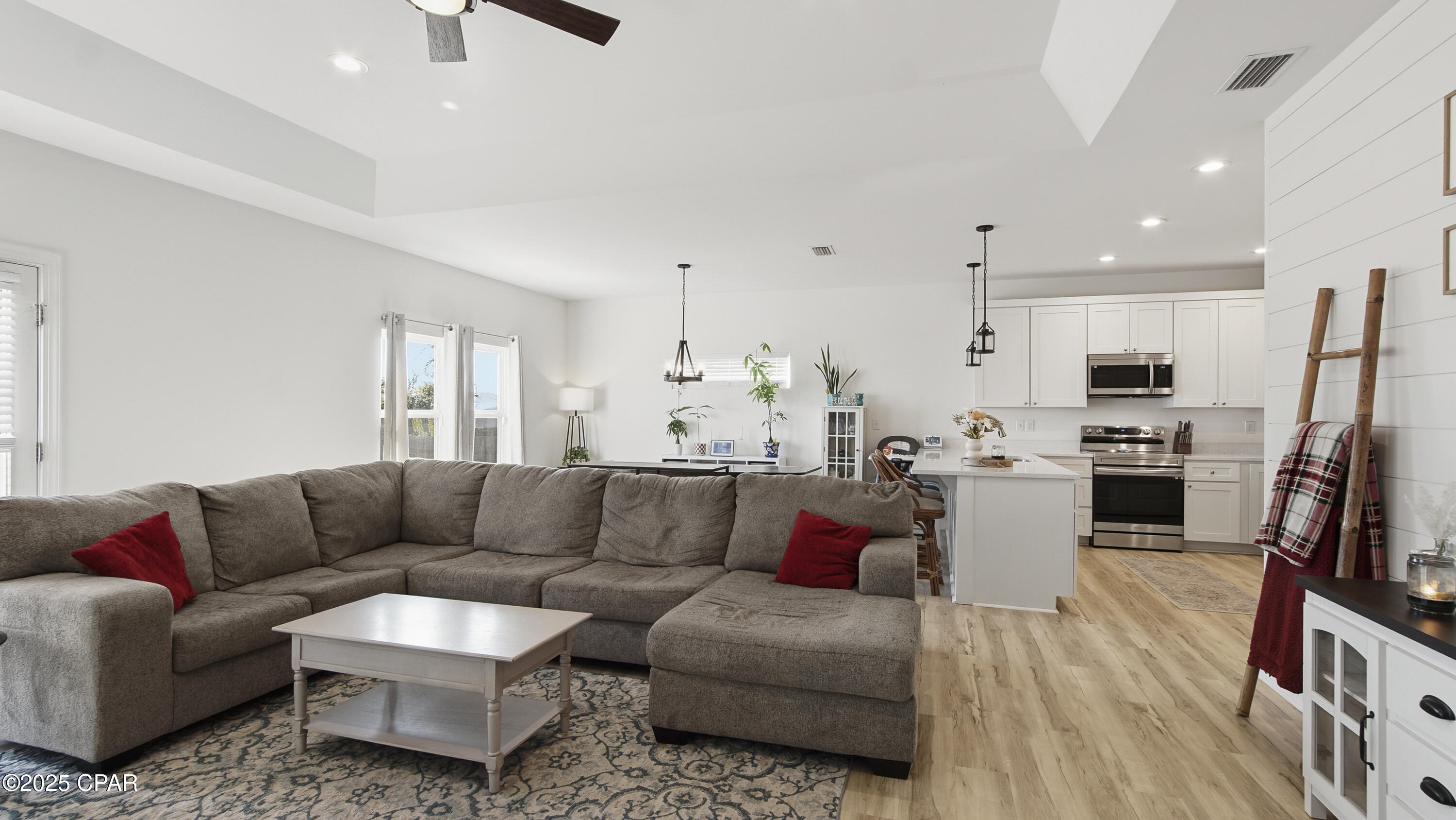 Cg2e5170fjrcbafjyeiiqjkrxgiyd78e0gl6rg7qo_q