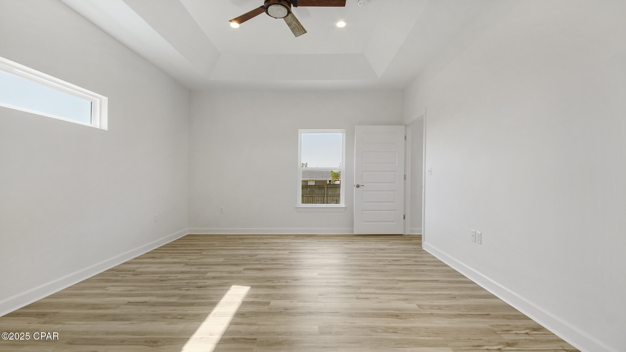  Dk Wubqkydv1ncefcx3adeymmrendbfnp2er5txkv0