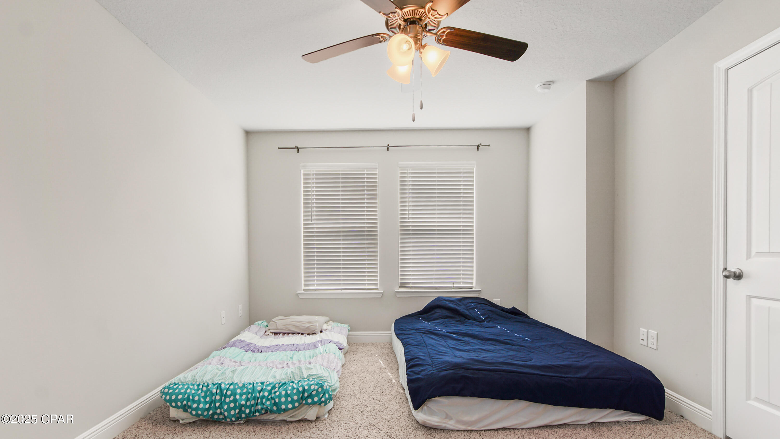 Image 25 For 65 Crossing Lane F