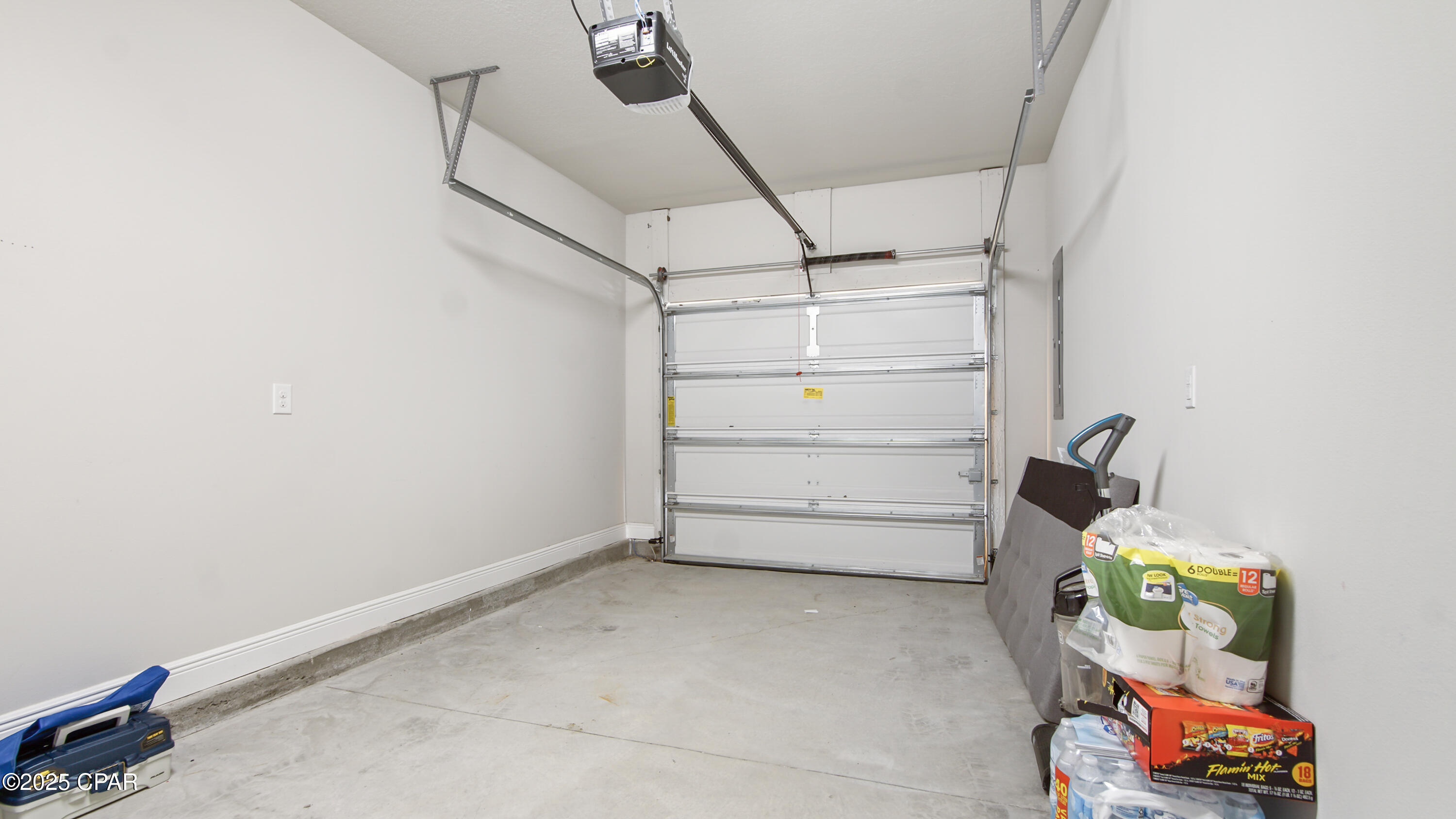 Image 31 For 65 Crossing Lane F