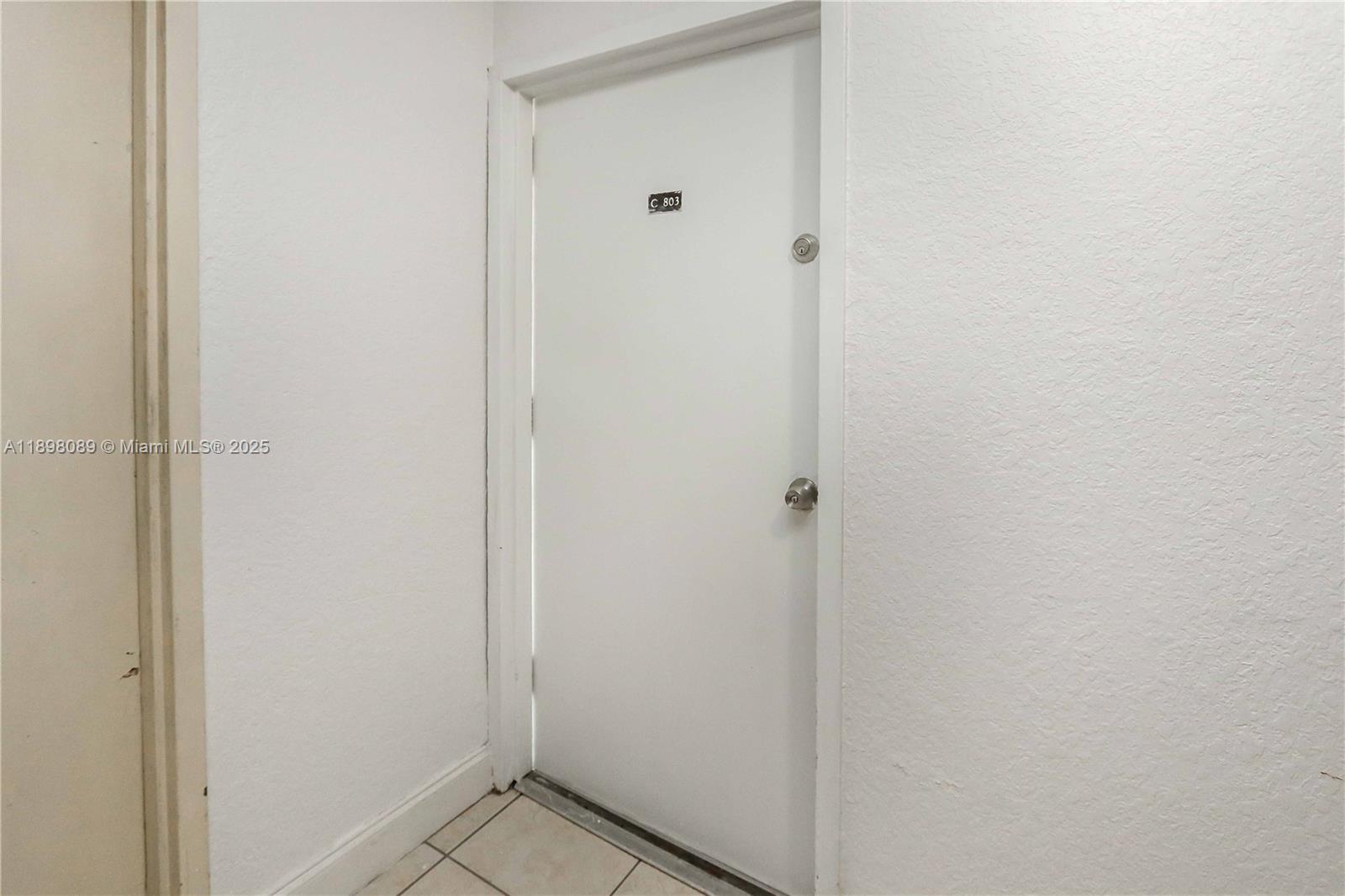 Dadeland Place Condo