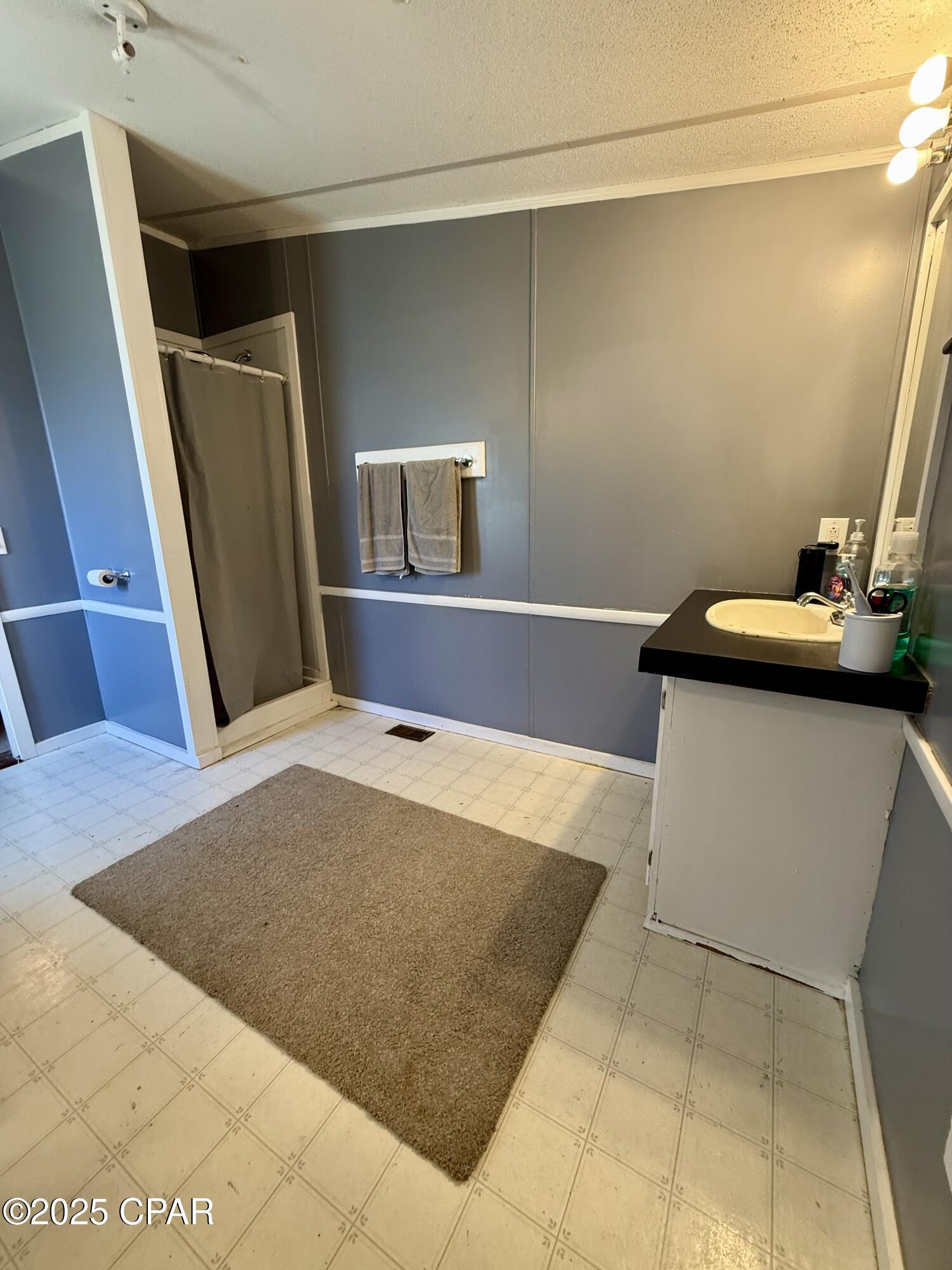 X1c8v8ie2m1ixf6_t9t03ziwzw L6e9zrouhxfln Cs