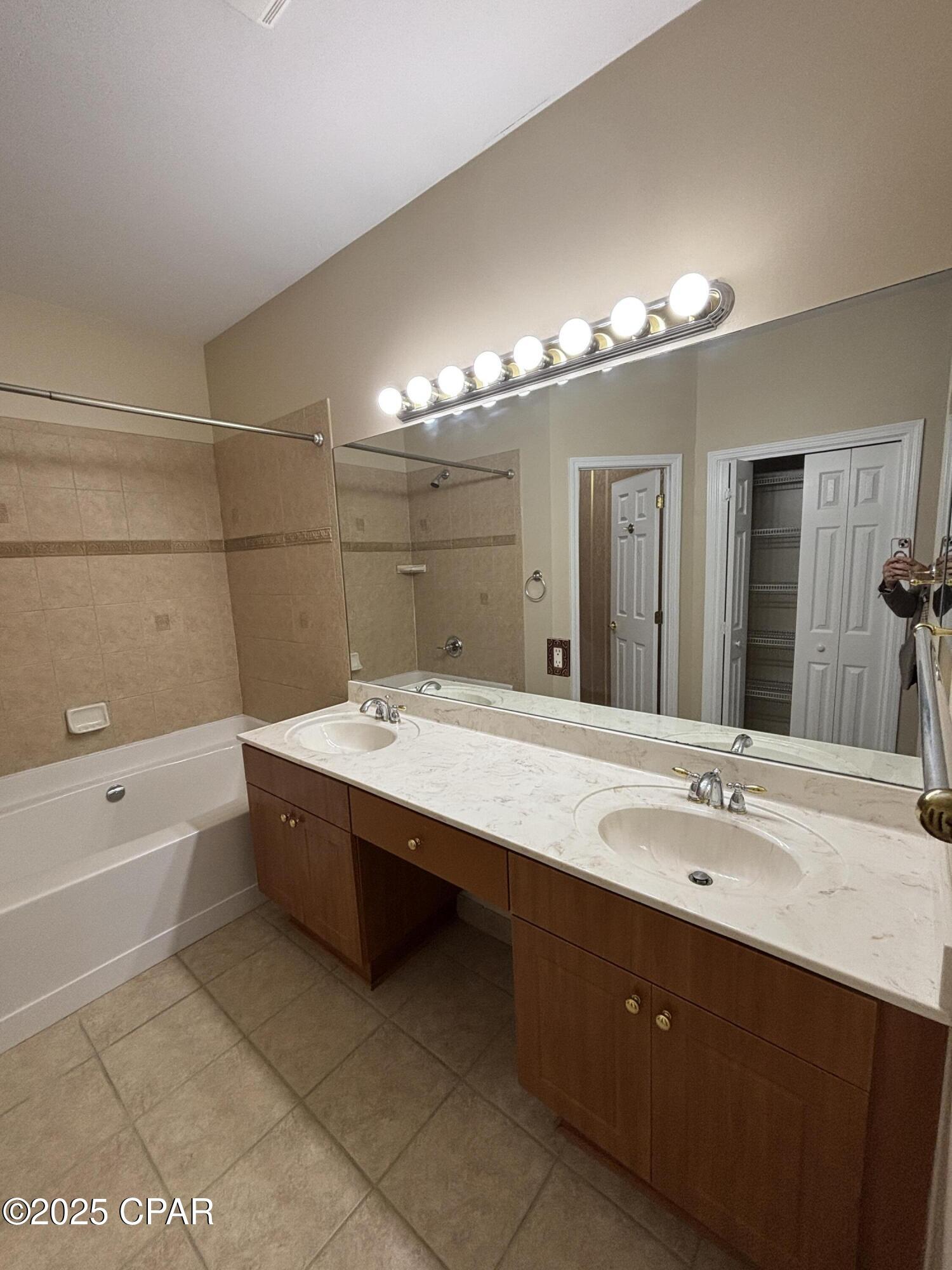 Hrxrlbvqsciwzefpyw8twk96pfgxrvnsske5w7zvnl4