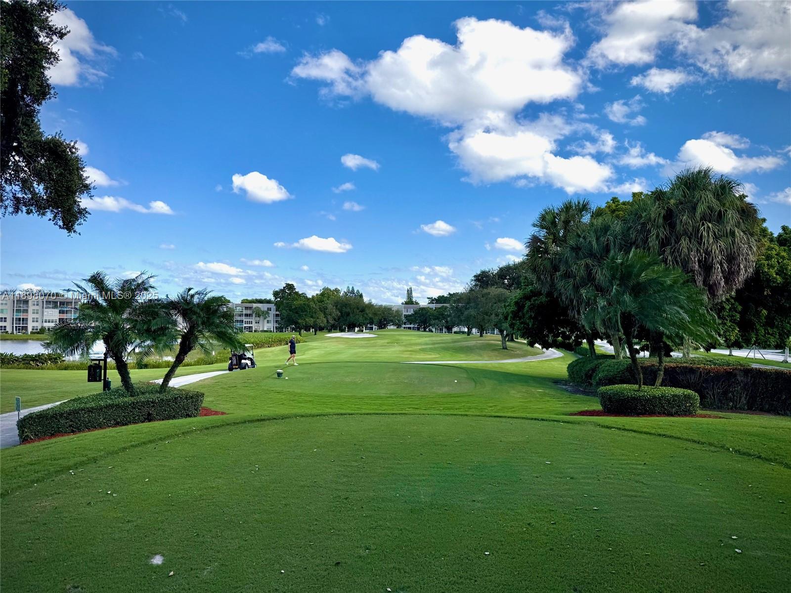 Condo 11 Of Whitehall Con