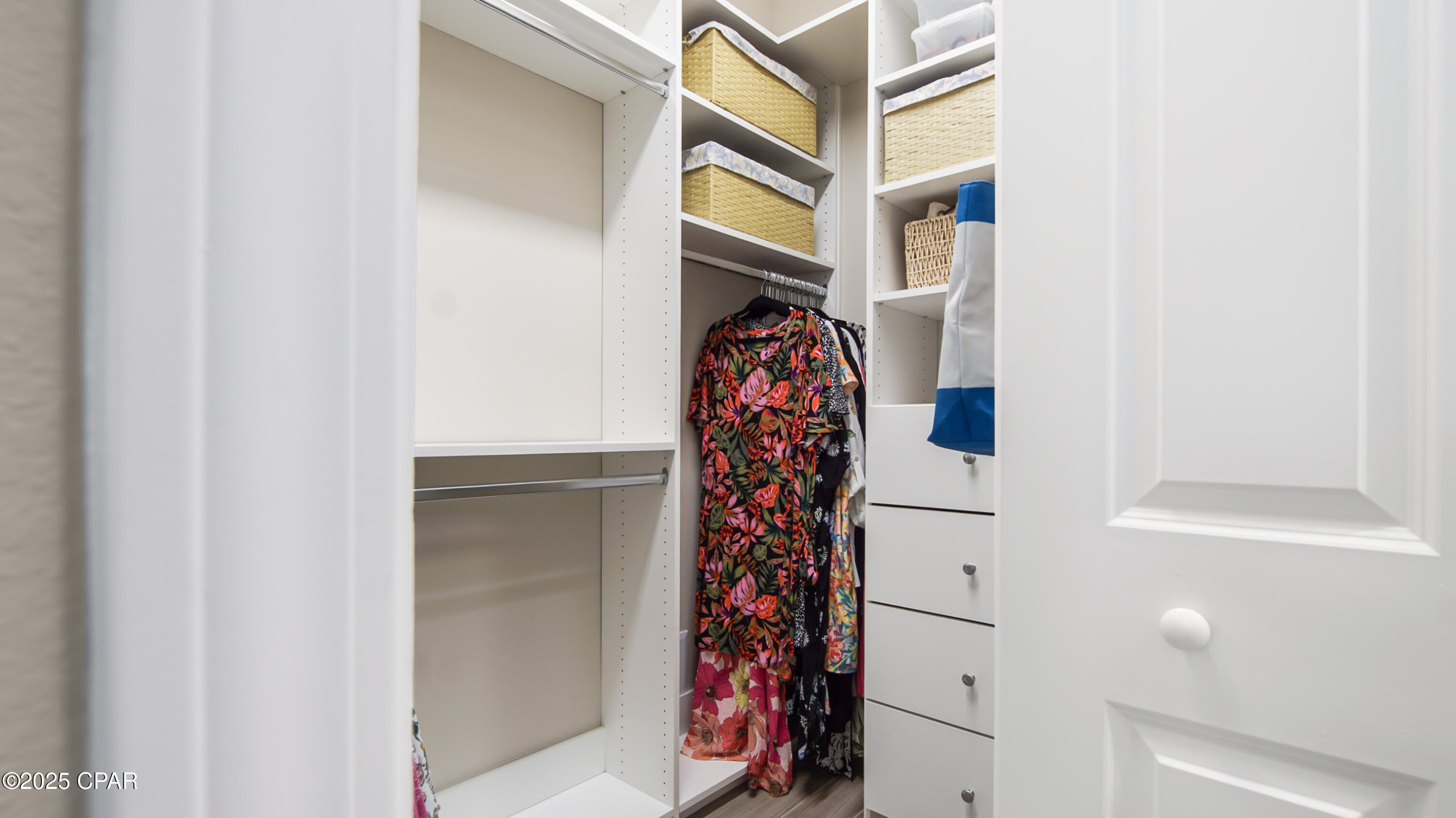 9lsk9di30chp1nzayqr6xomq_j3madusrw2rw3iaxe0