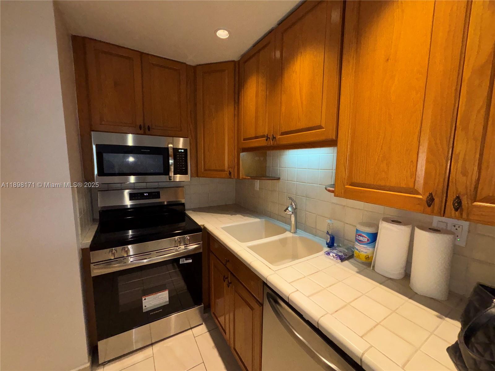 Property photo # 2