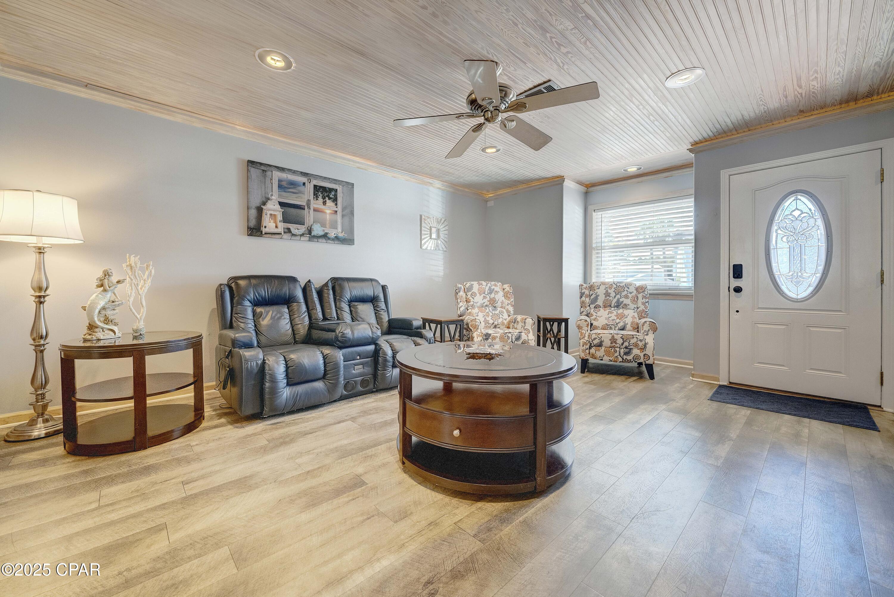 Fmmgp Izijv7ucmagmgrr5seu50zdurcwxgesouz_yg