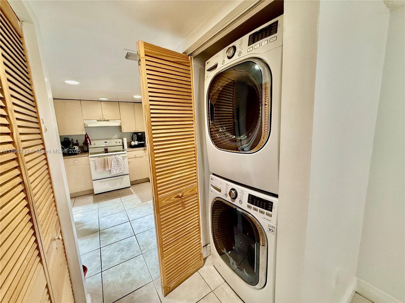 Property photo # 9