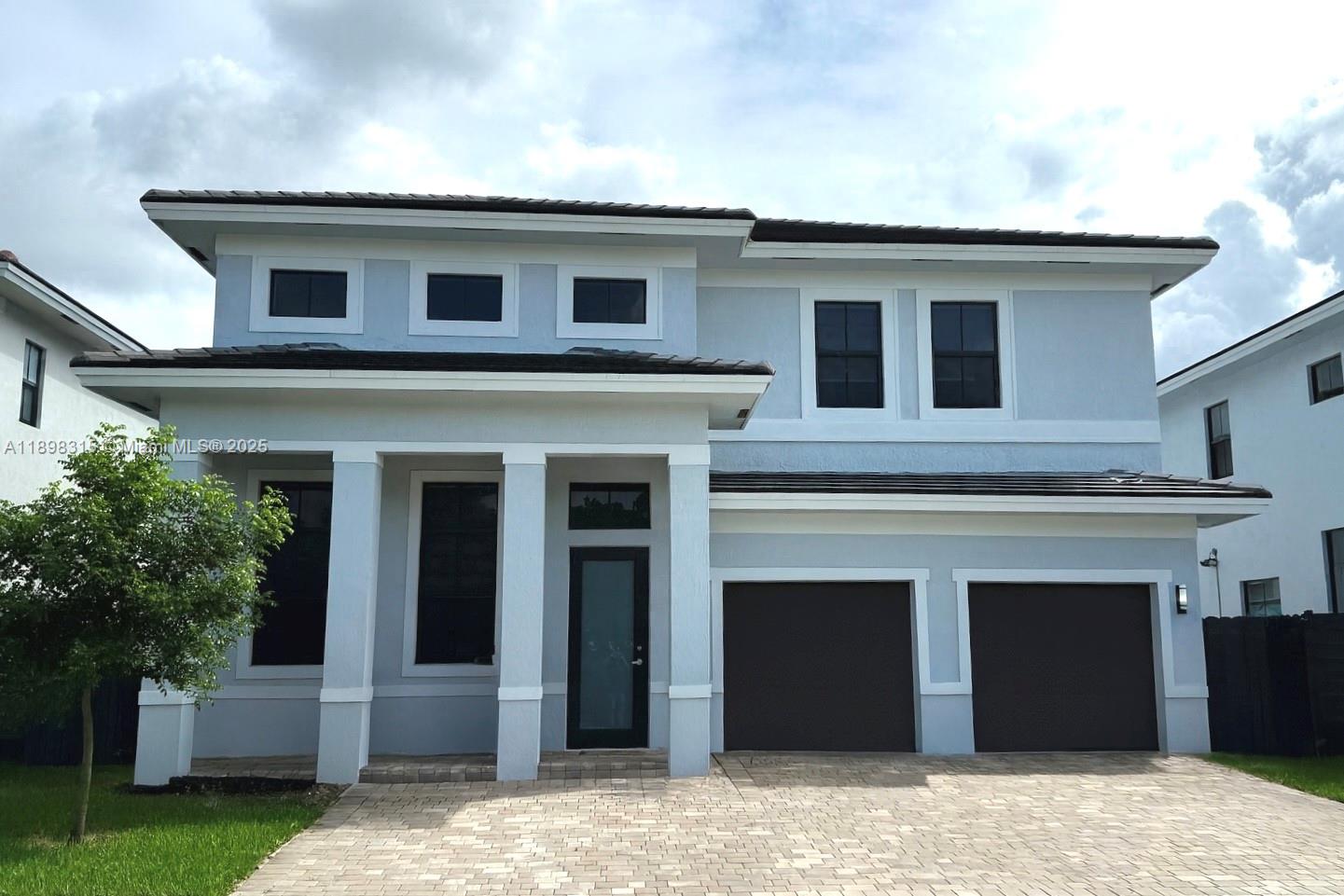 Property photo # 0