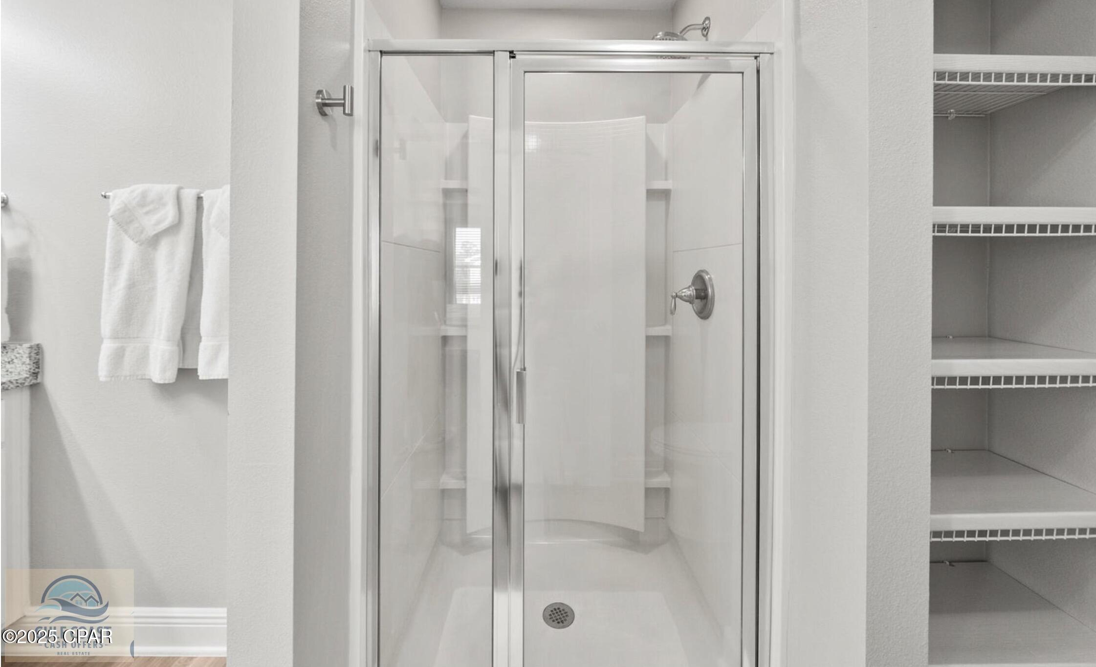 Jd Dldfsa2oke Dirxo4ydt8a9l7y9qurp Wwlrl10c