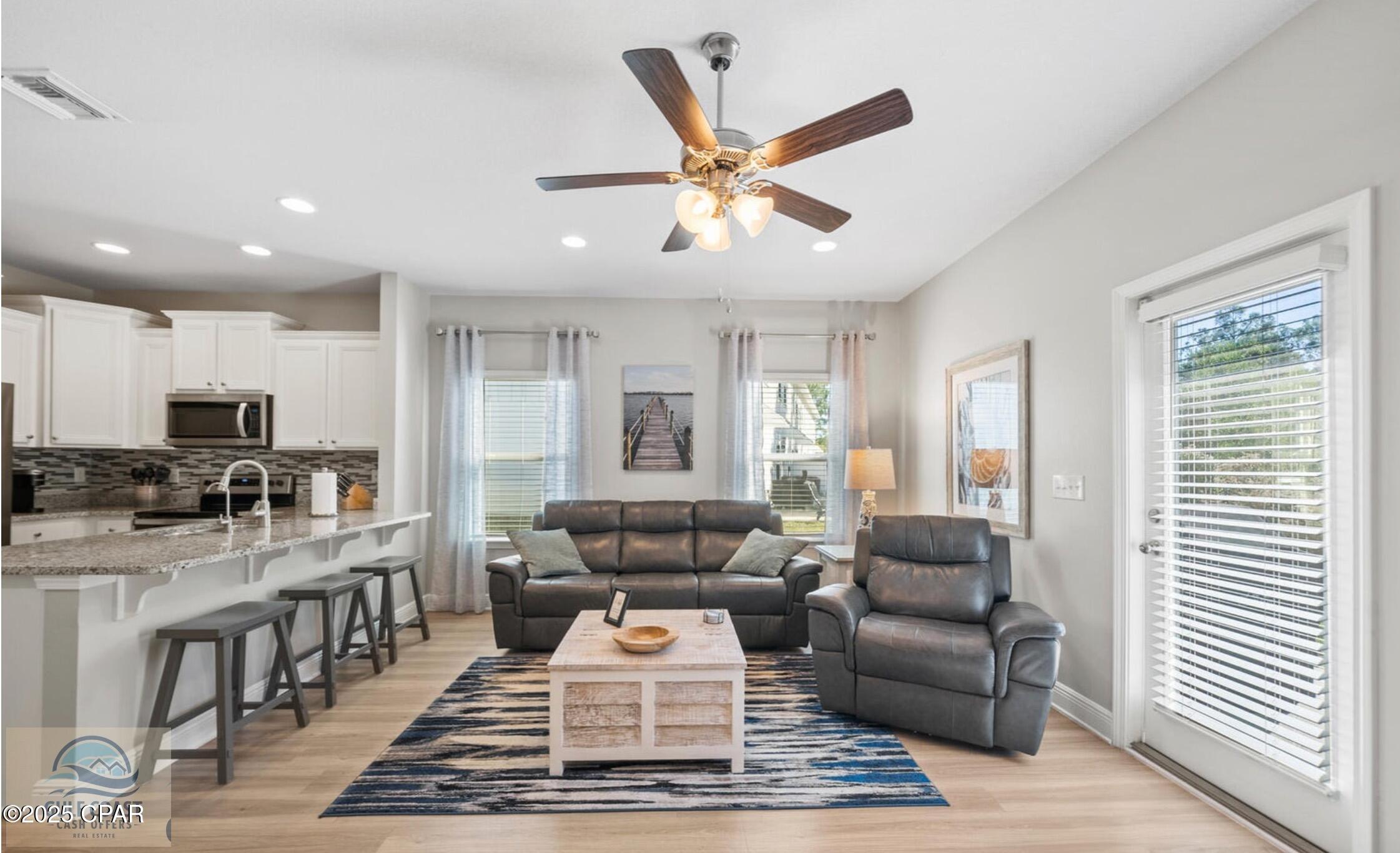 Zkjw8cefhbowibrt7l Amooyp12e9hwyqwxzbjeaqas