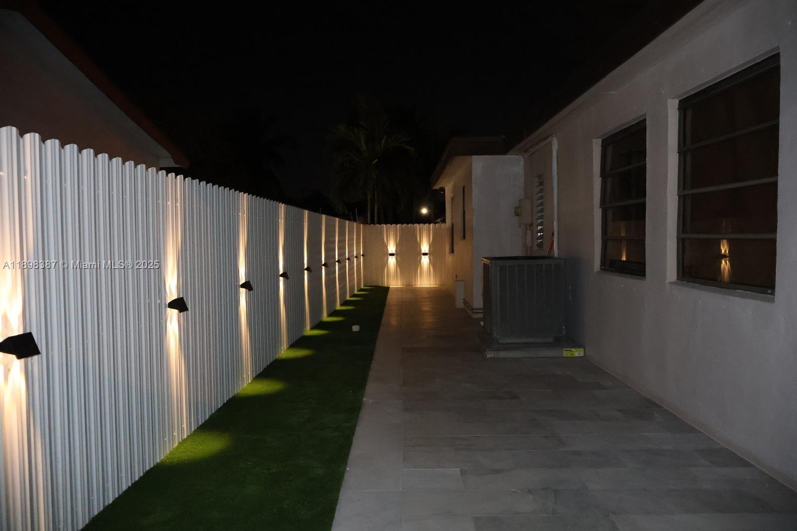 Property photo # 0