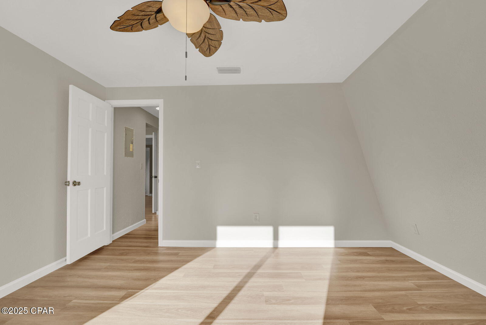 Dvoavg3s38zyuzl1f8ik Tr9vv7cyfp Un_mjdhr_5o