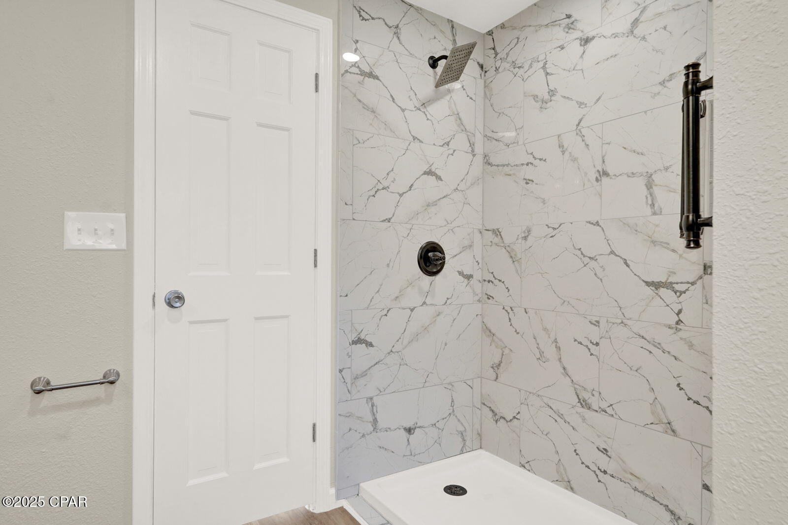 Lrcyxi3ylxanur14ldf6cbcchxyboycol0usoddjof8