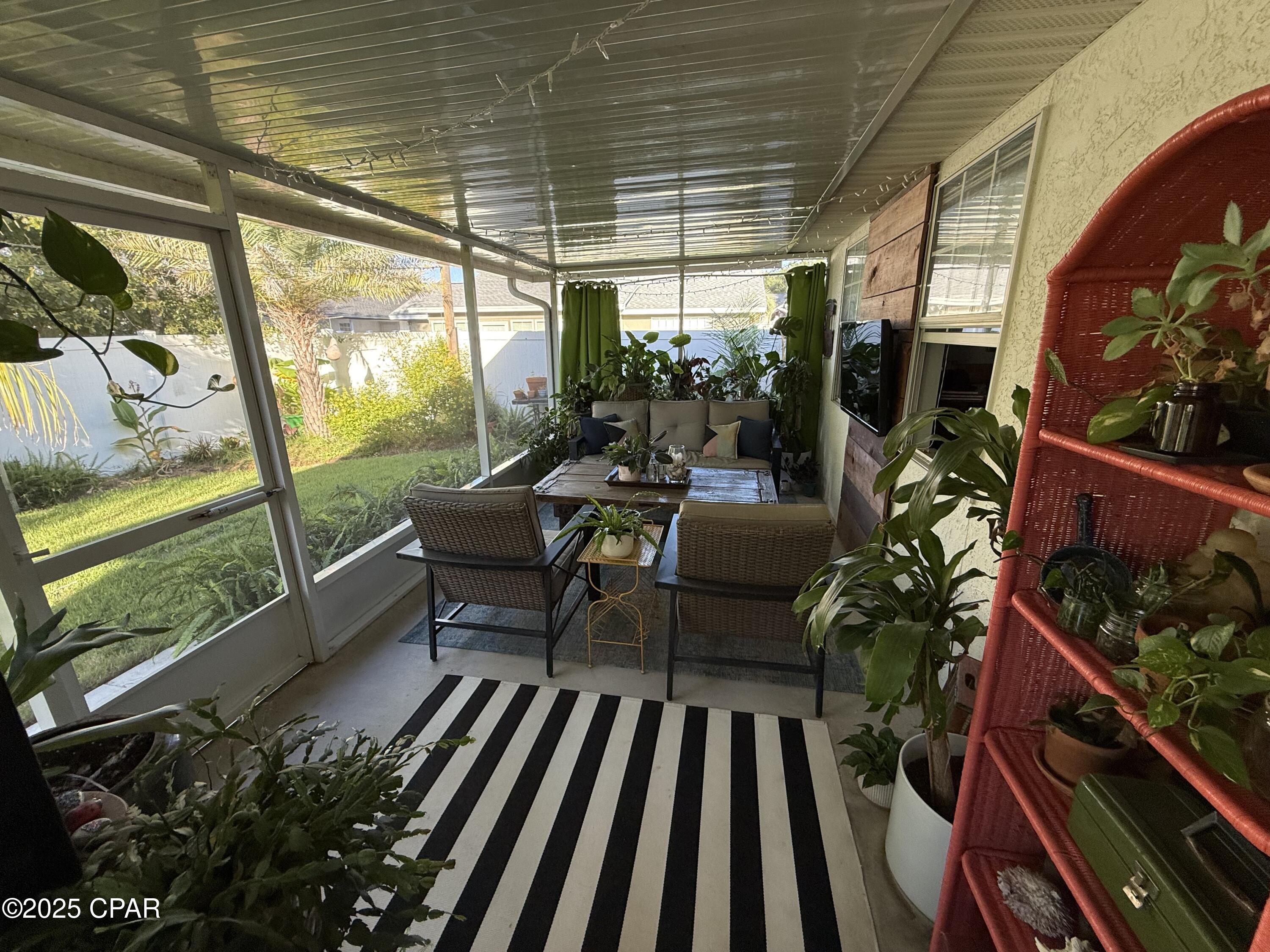 Vod5dcxmzv5jn22cyikrbklu_qerscmrzq1xf49wl3k