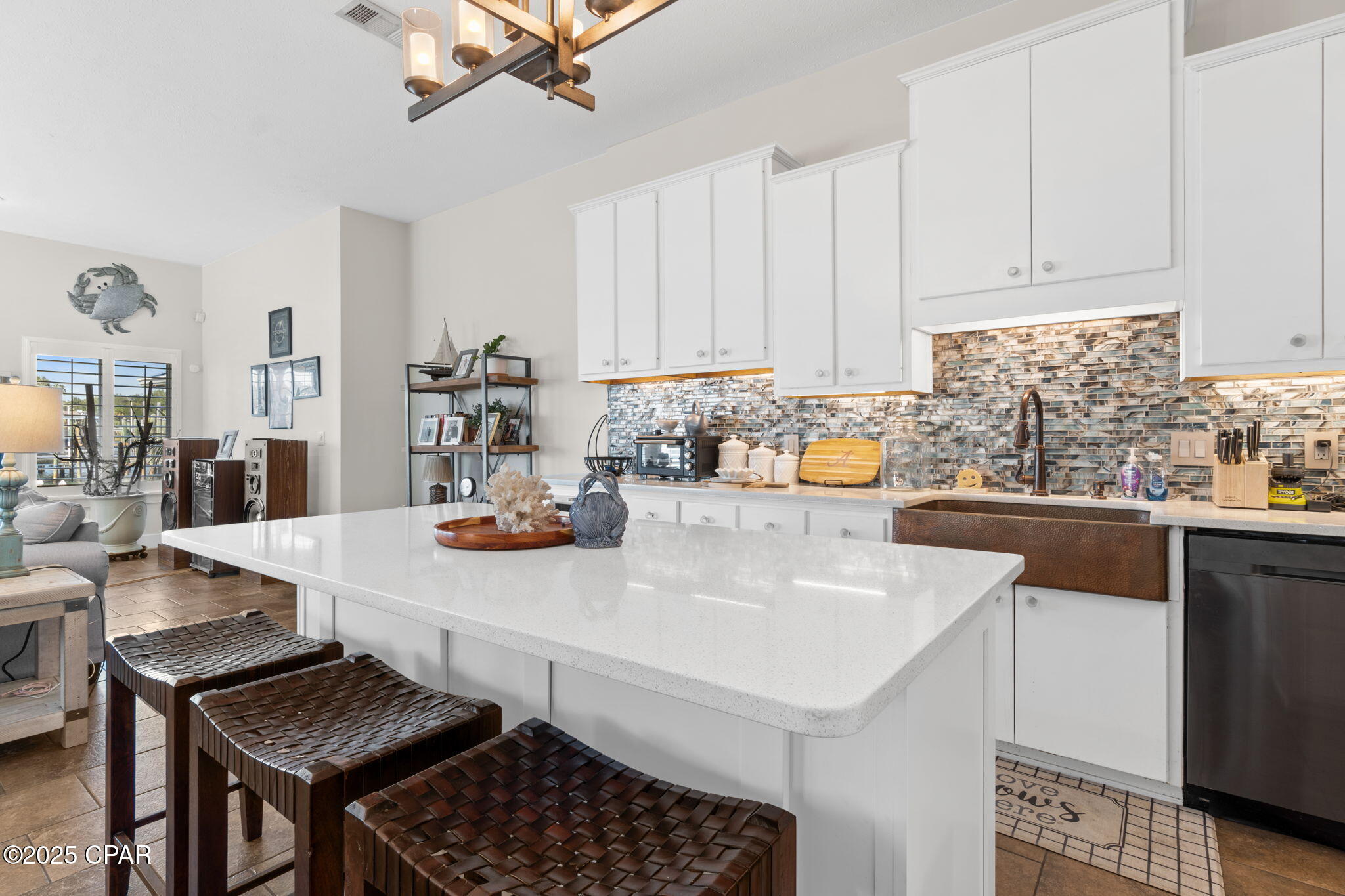 Hcjpsalabzdq8aa7njybnruhktb_io1_yeb7m20a1_o