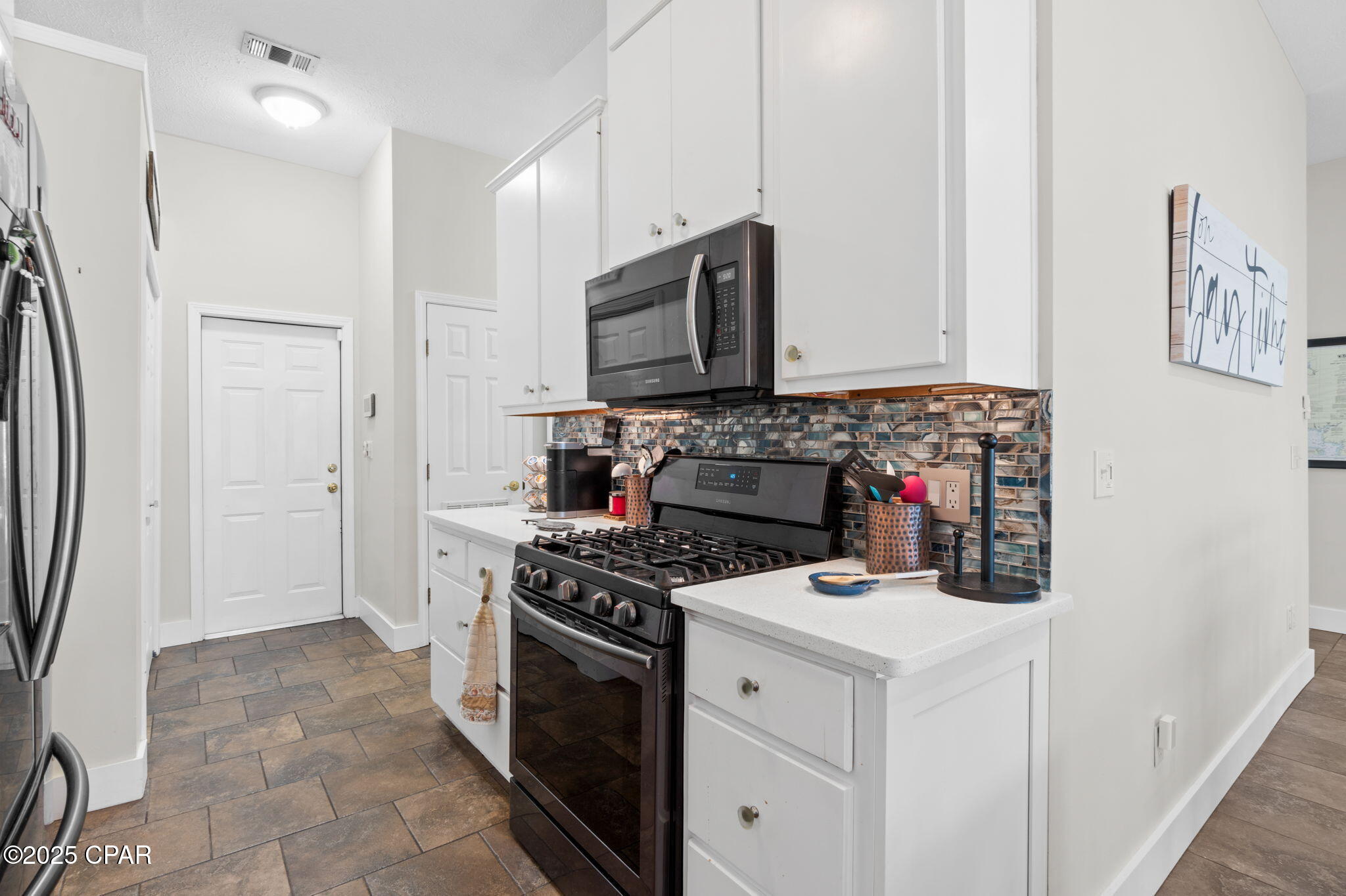 Bu7y6itji Heh8yg__flrjqwvd Qhif__48f18j1j O