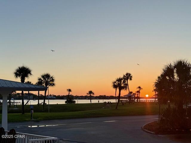 Orxvdlioac39rjly_tadmaozjavj8zlixa3hrggrsqo