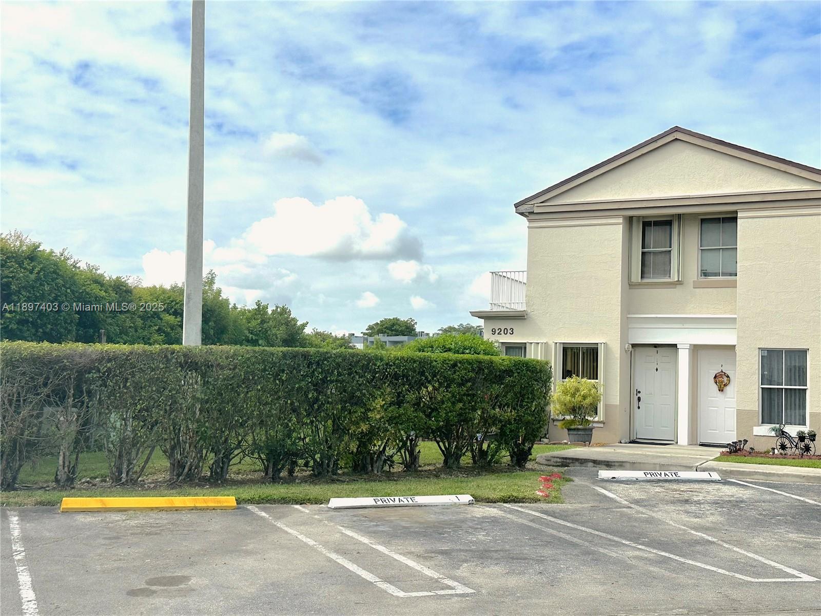 Property photo # 9