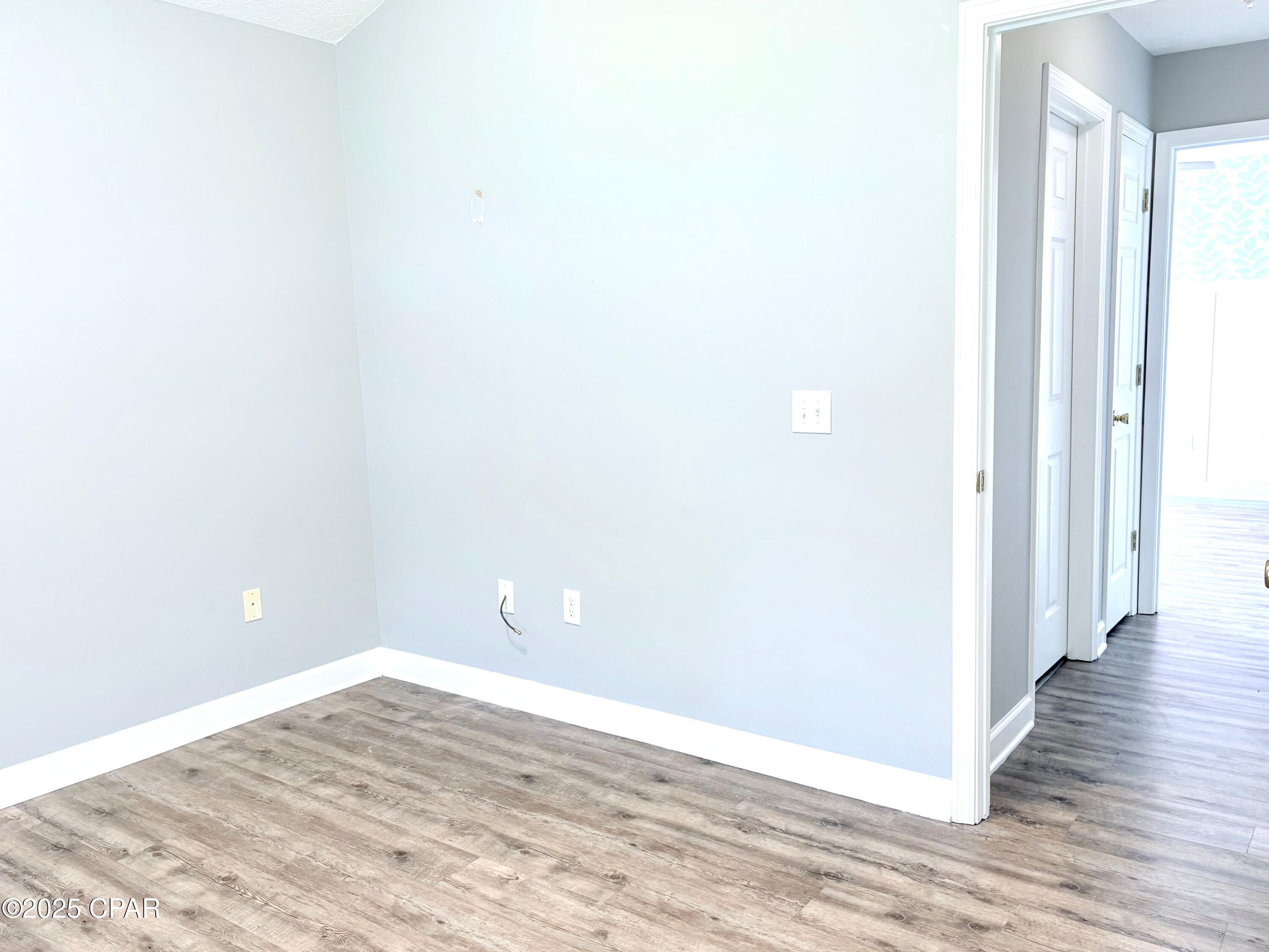 Hd1df0c124s  4tdyvzc3giyhctwta0qq6_npslz8wu