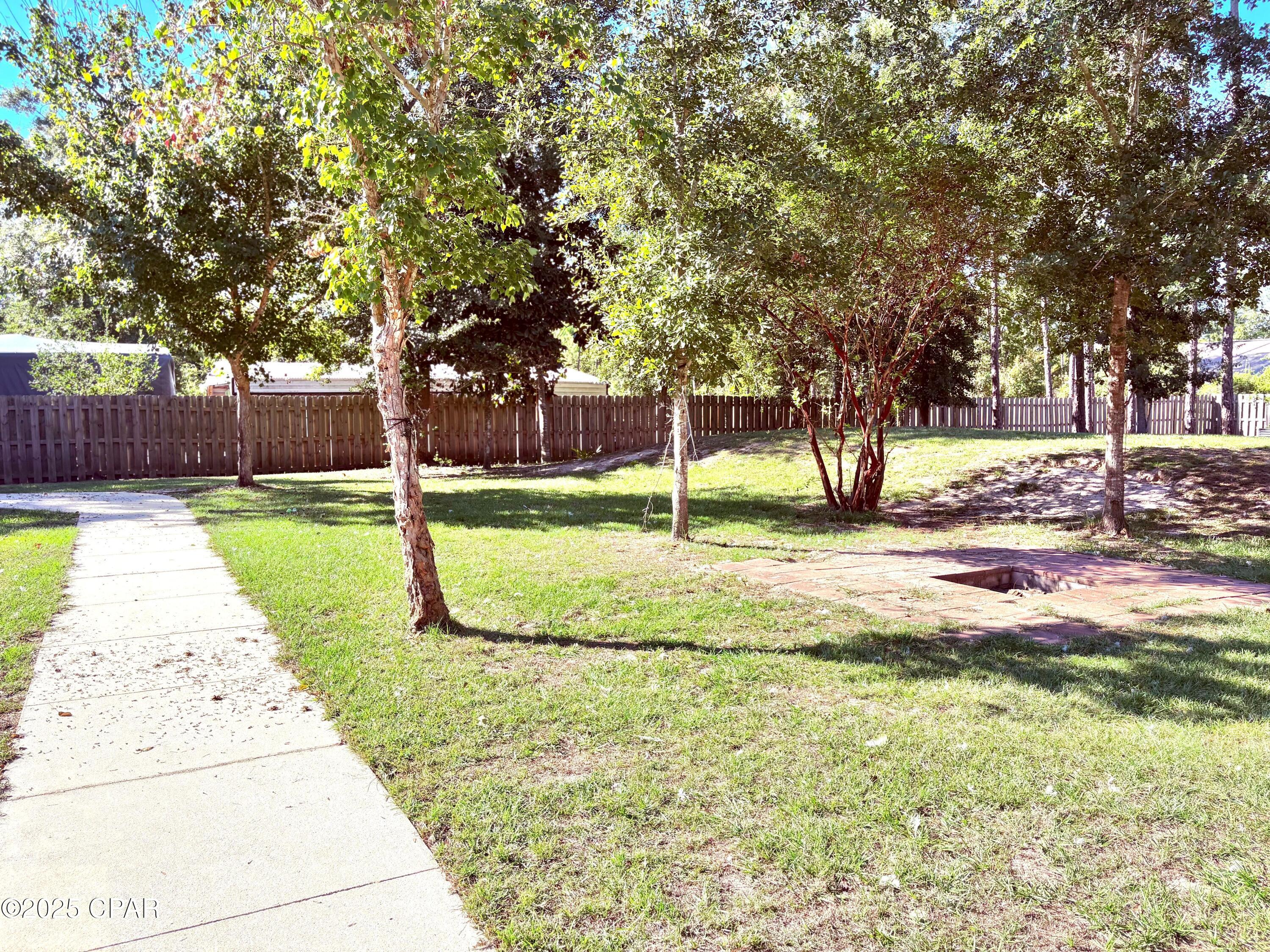 Opt9osyjpmt9qfne_q6dzyqqqtahpvjbiriudwardik